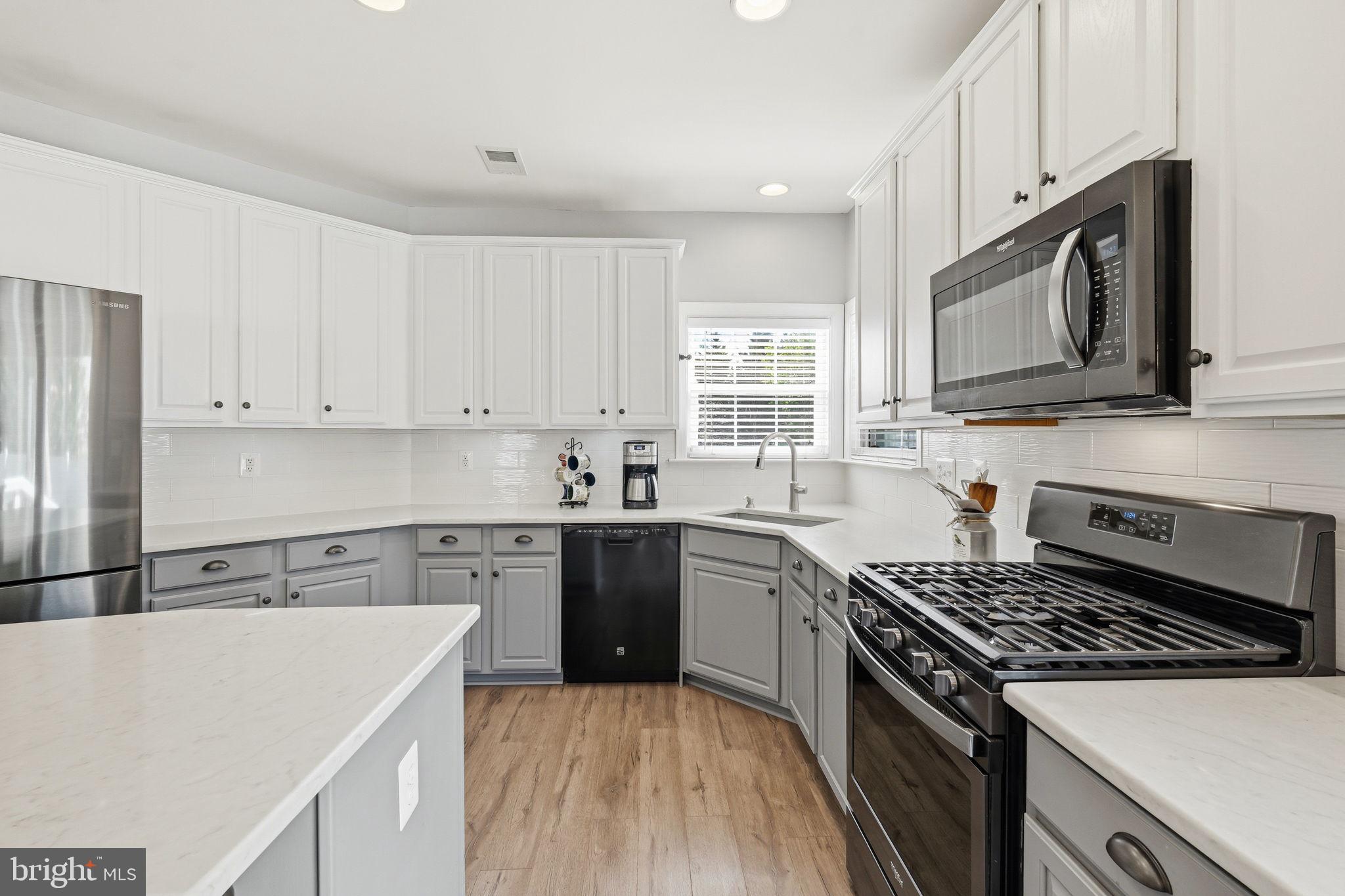 CEDAR RIDGE - Residential