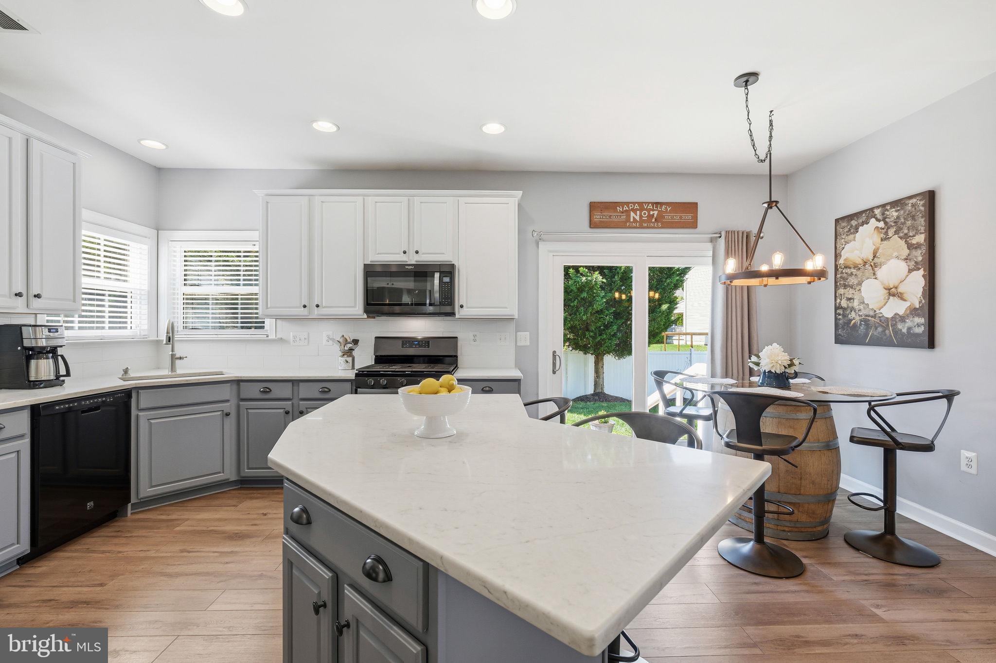CEDAR RIDGE - Residential
