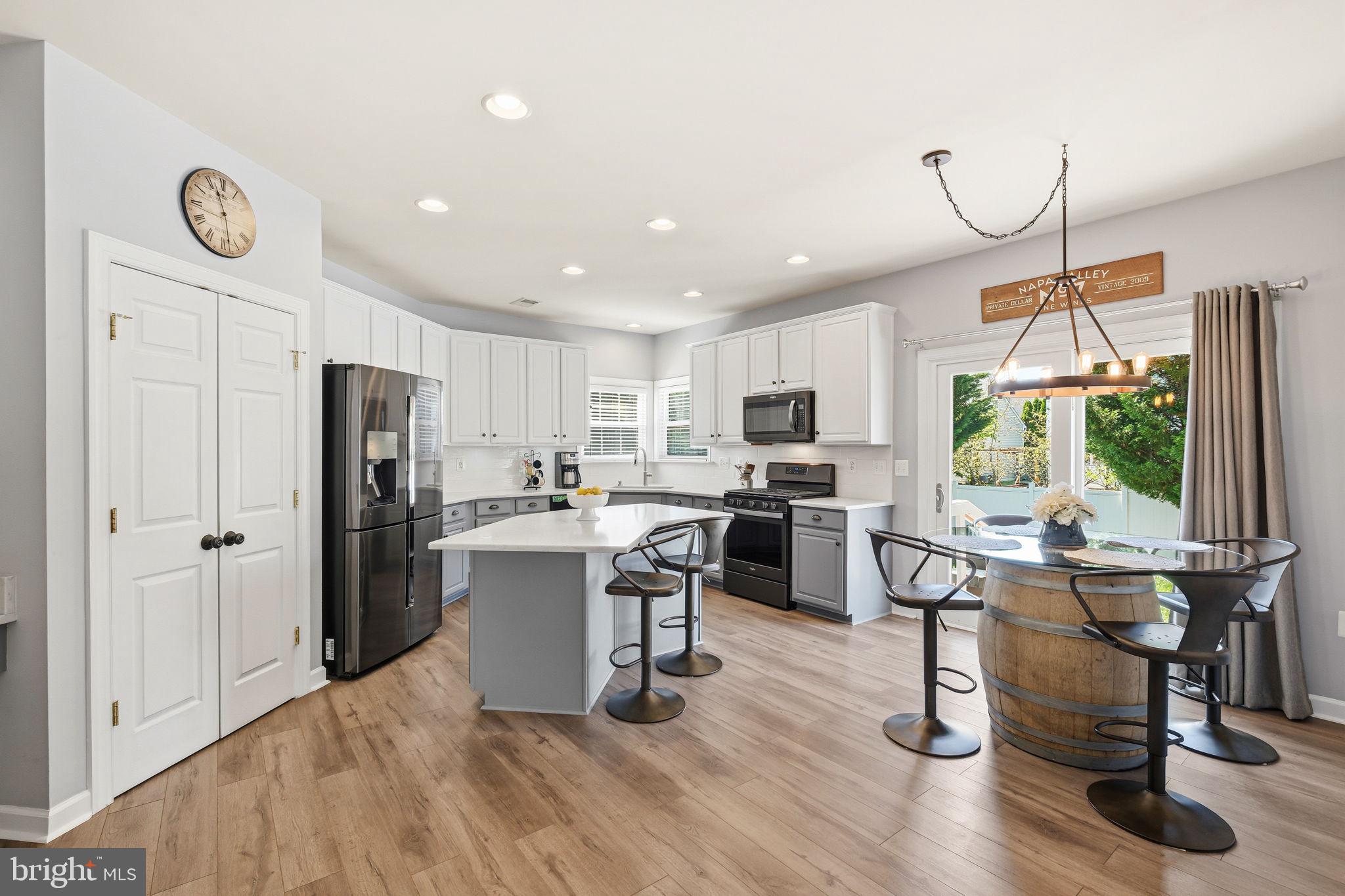 CEDAR RIDGE - Residential