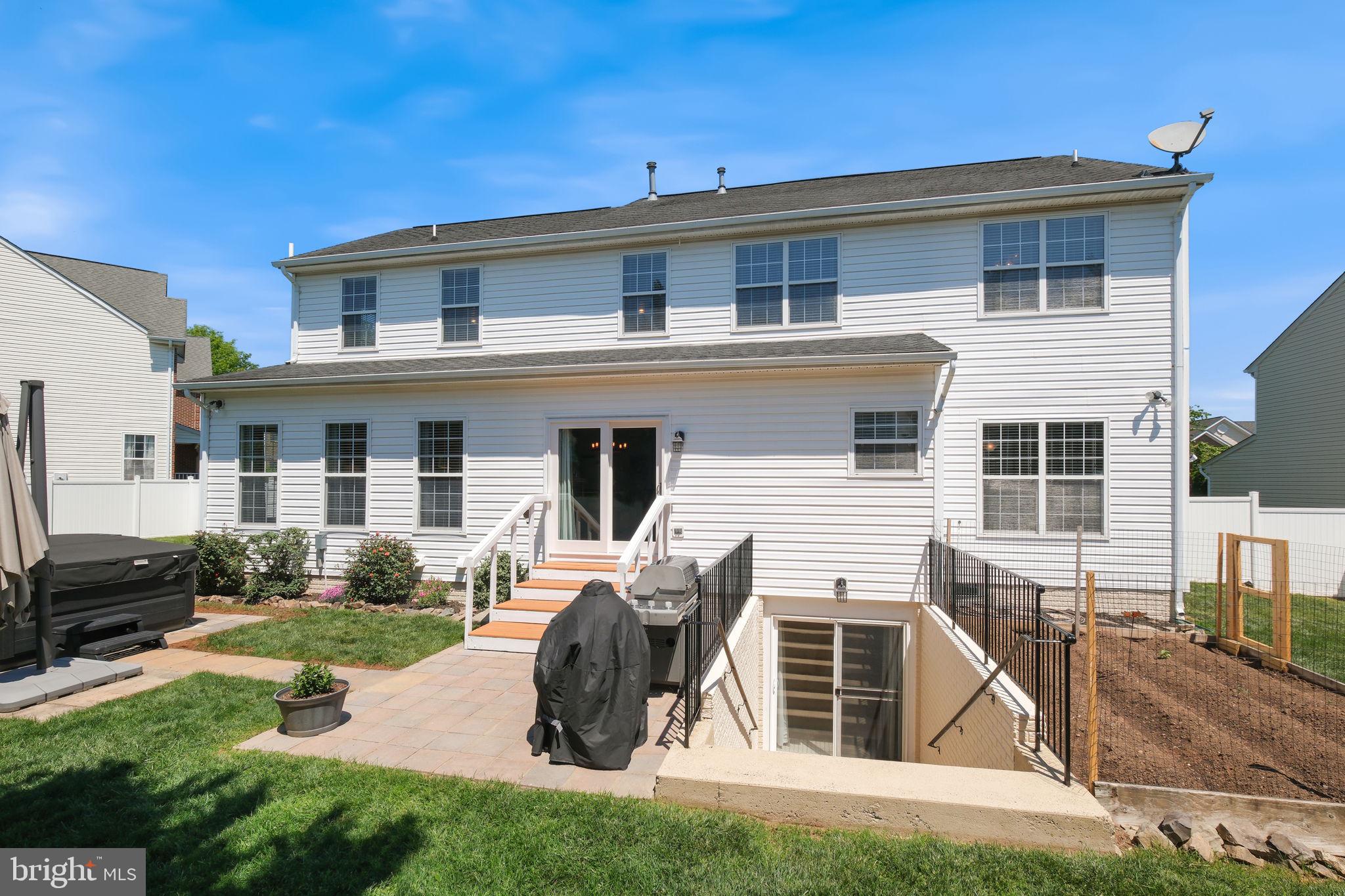 43299 HEATHER LEIGH COURT