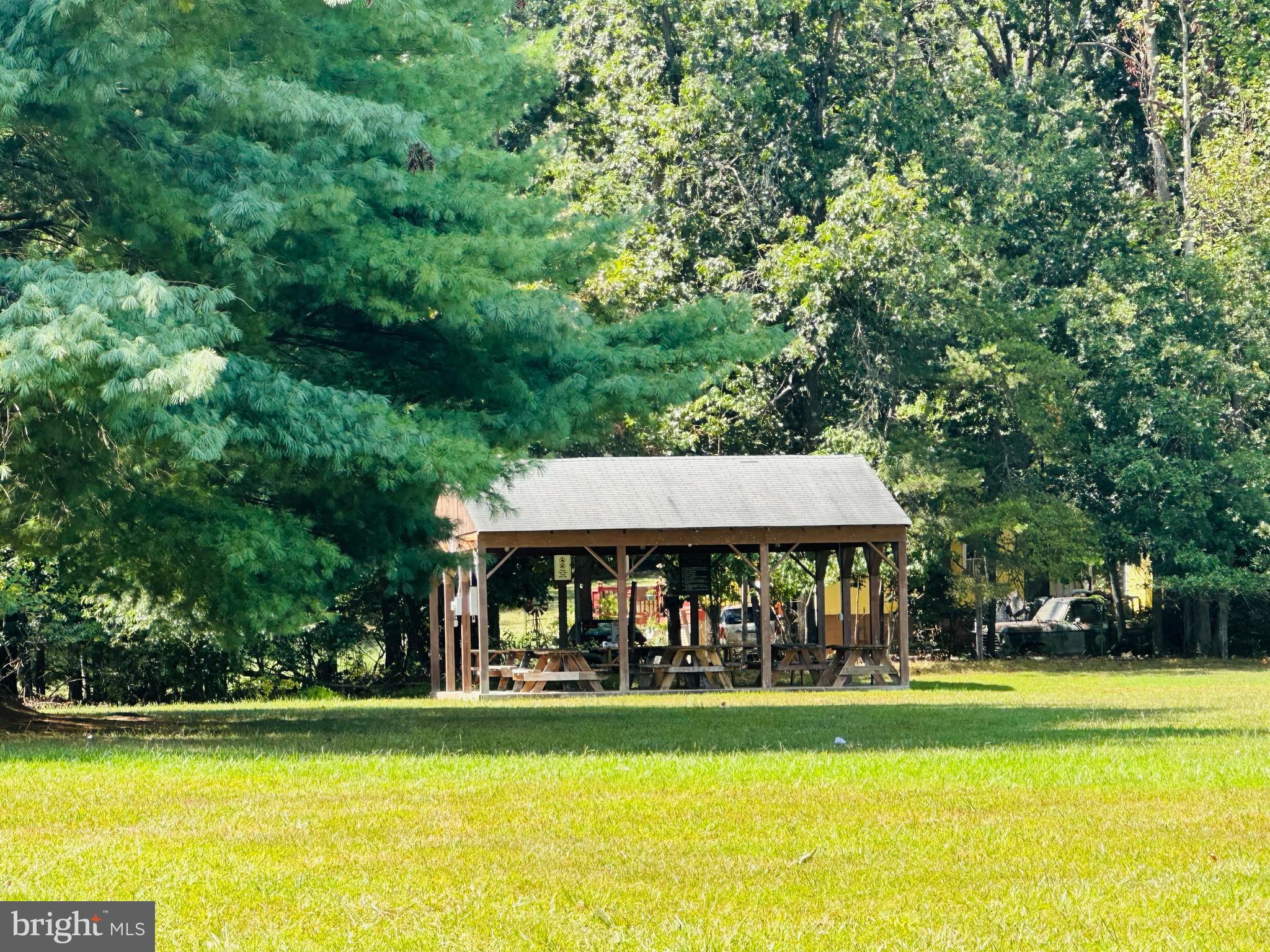 SLEEPY HOLLOW - Residential