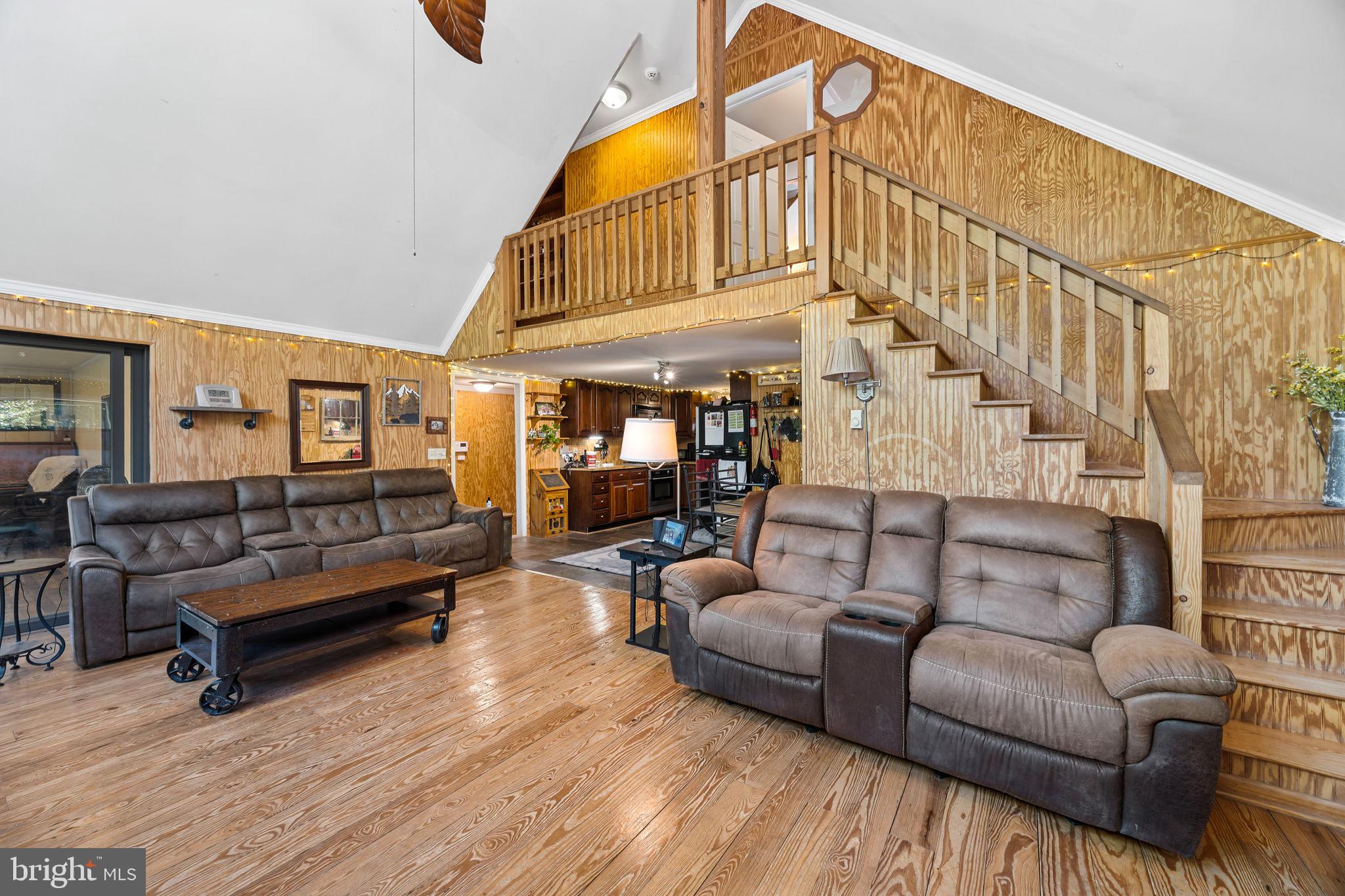 SLEEPY HOLLOW - Residential