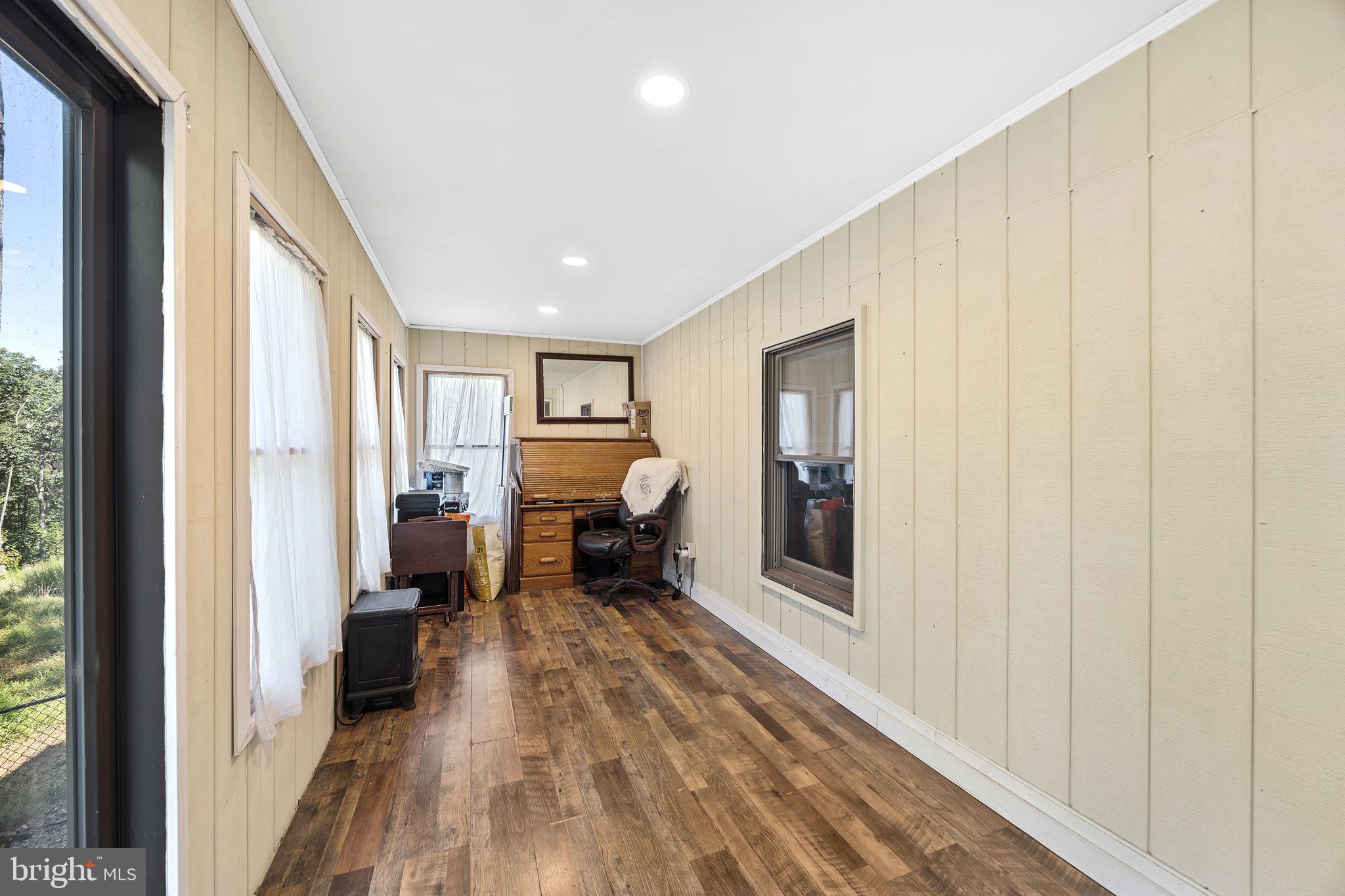 SLEEPY HOLLOW - Residential