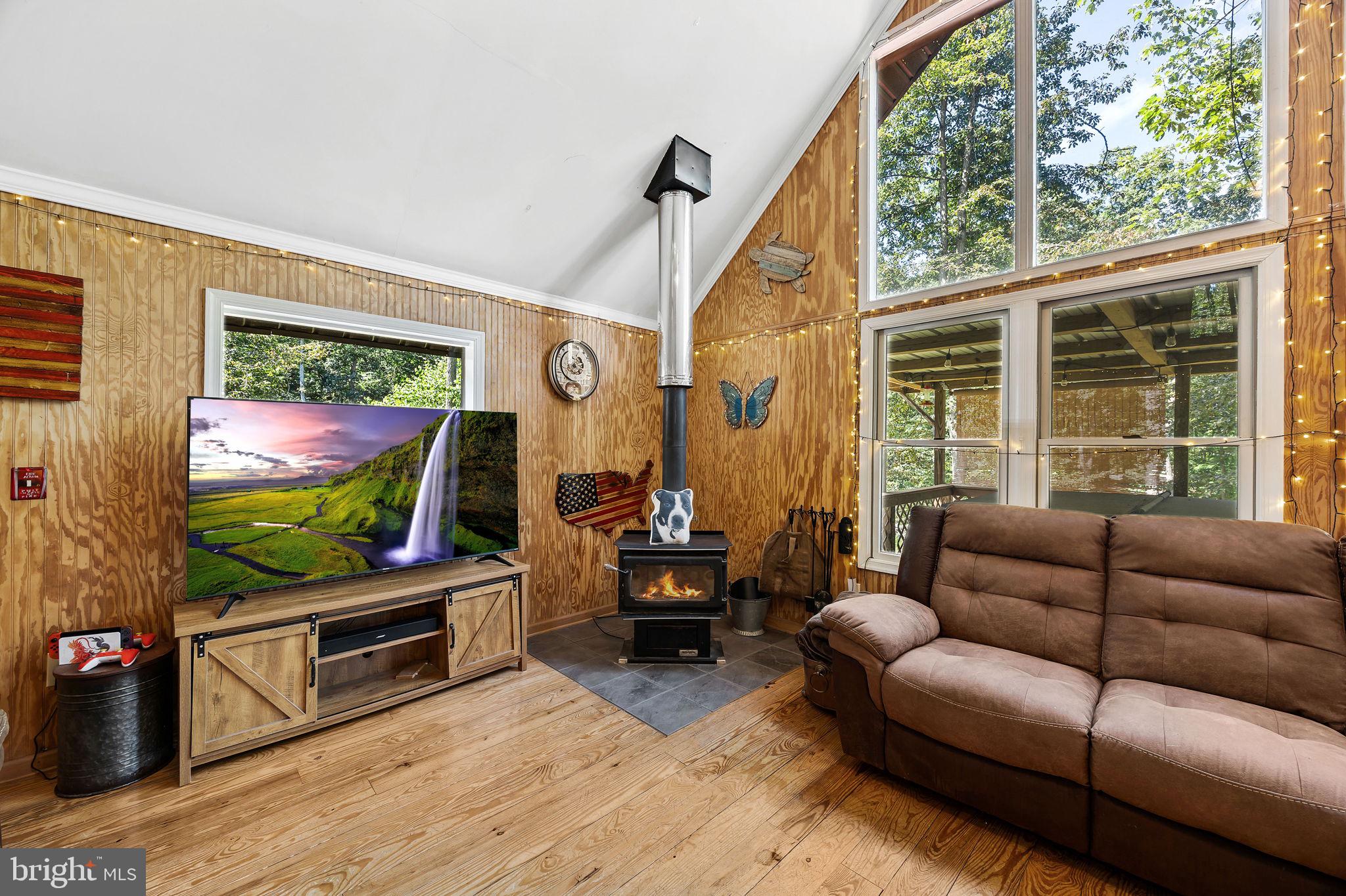 SLEEPY HOLLOW - Residential