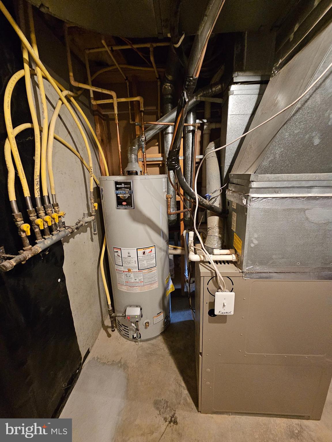 VICTORIAN SQUARE - Residential