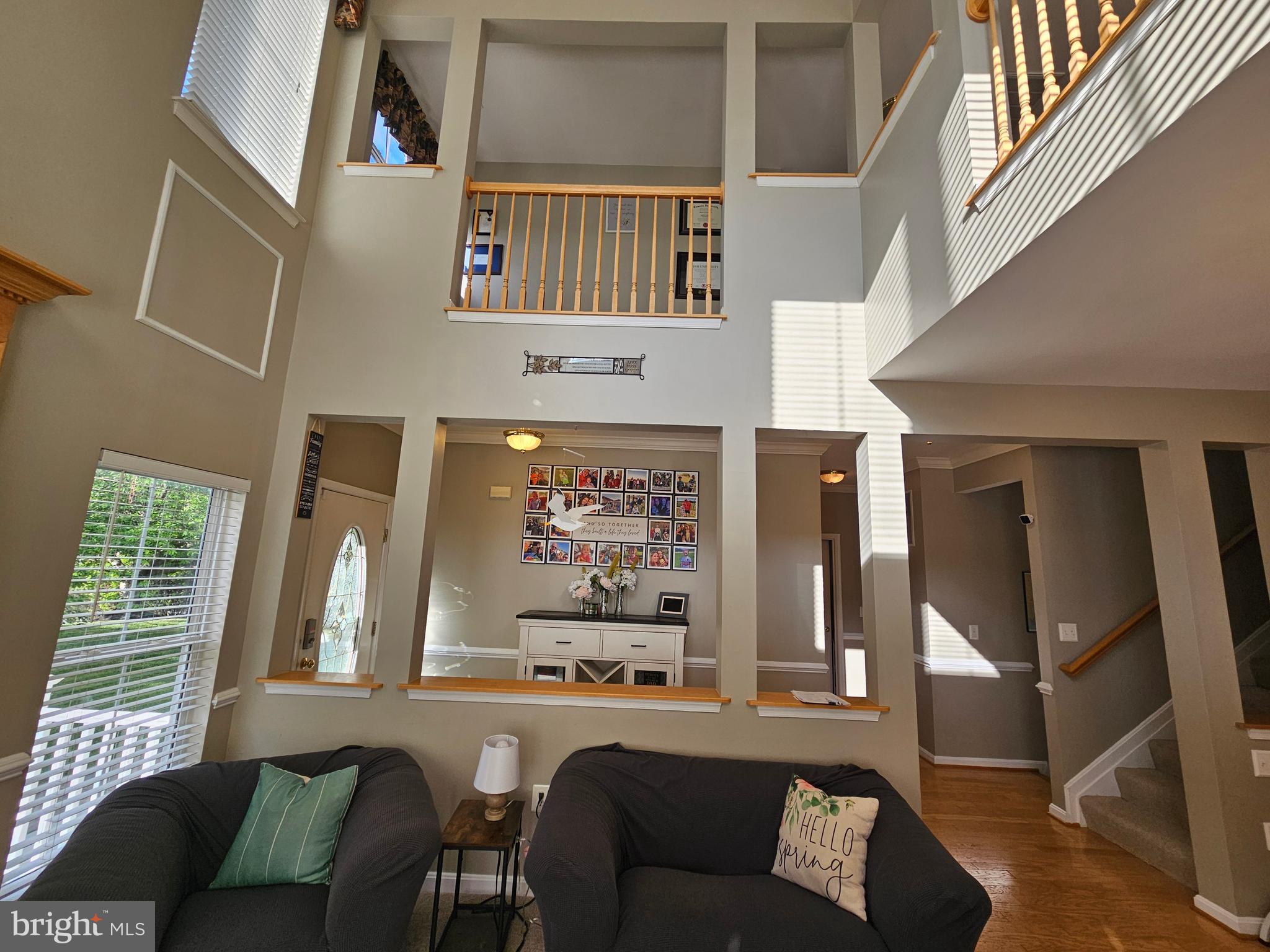 VICTORIAN SQUARE - Residential