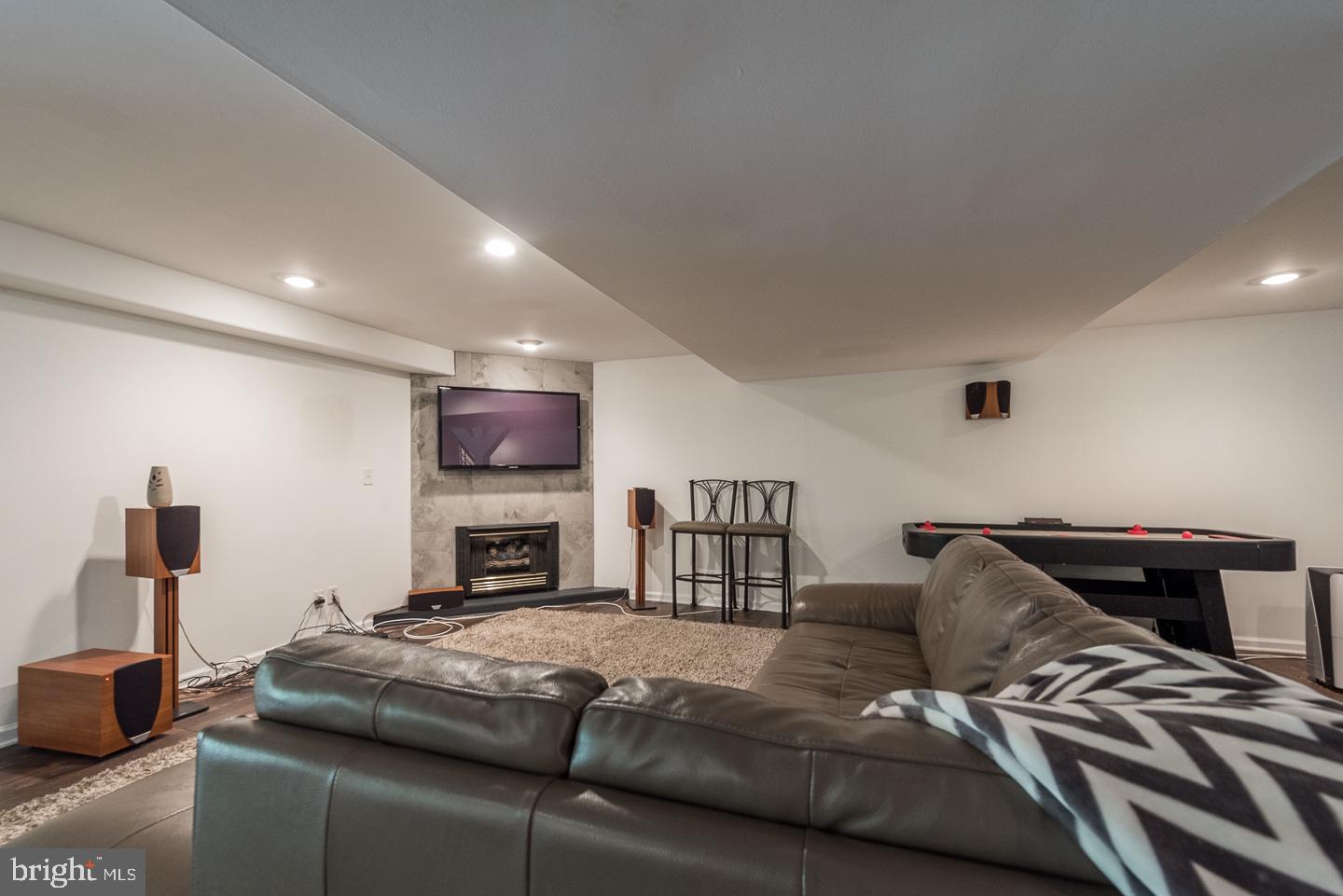 RINGFIELD - Residential