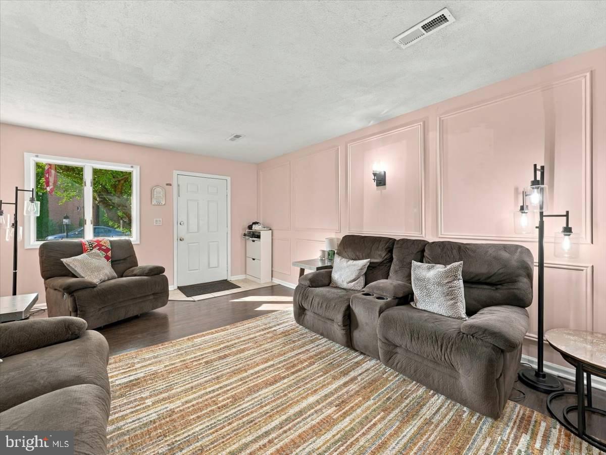 17916 CLUBHOUSE DRIVE