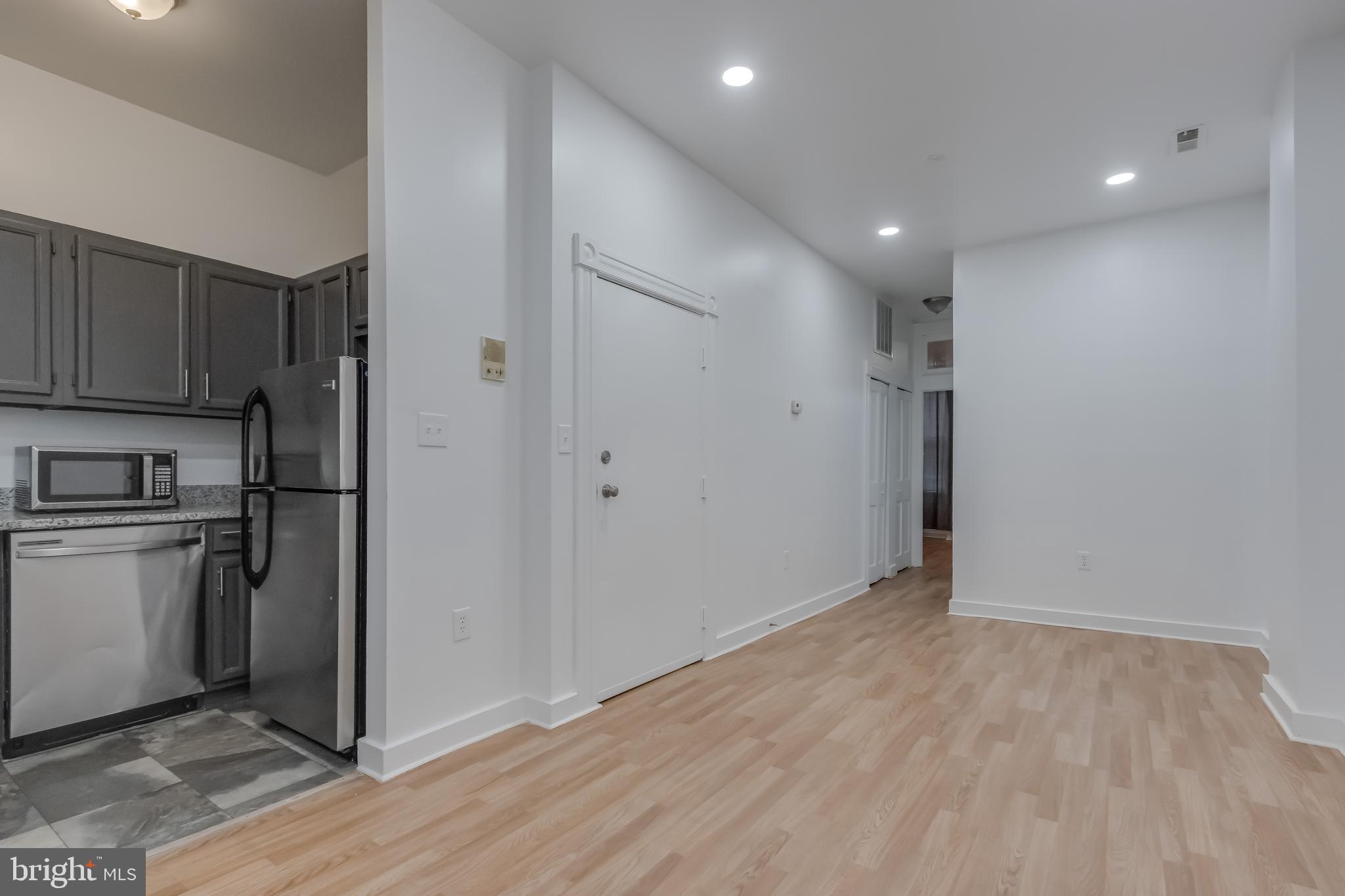 MOUNT VERNON PLACE HISTORIC DISTRICT - Residential Lease