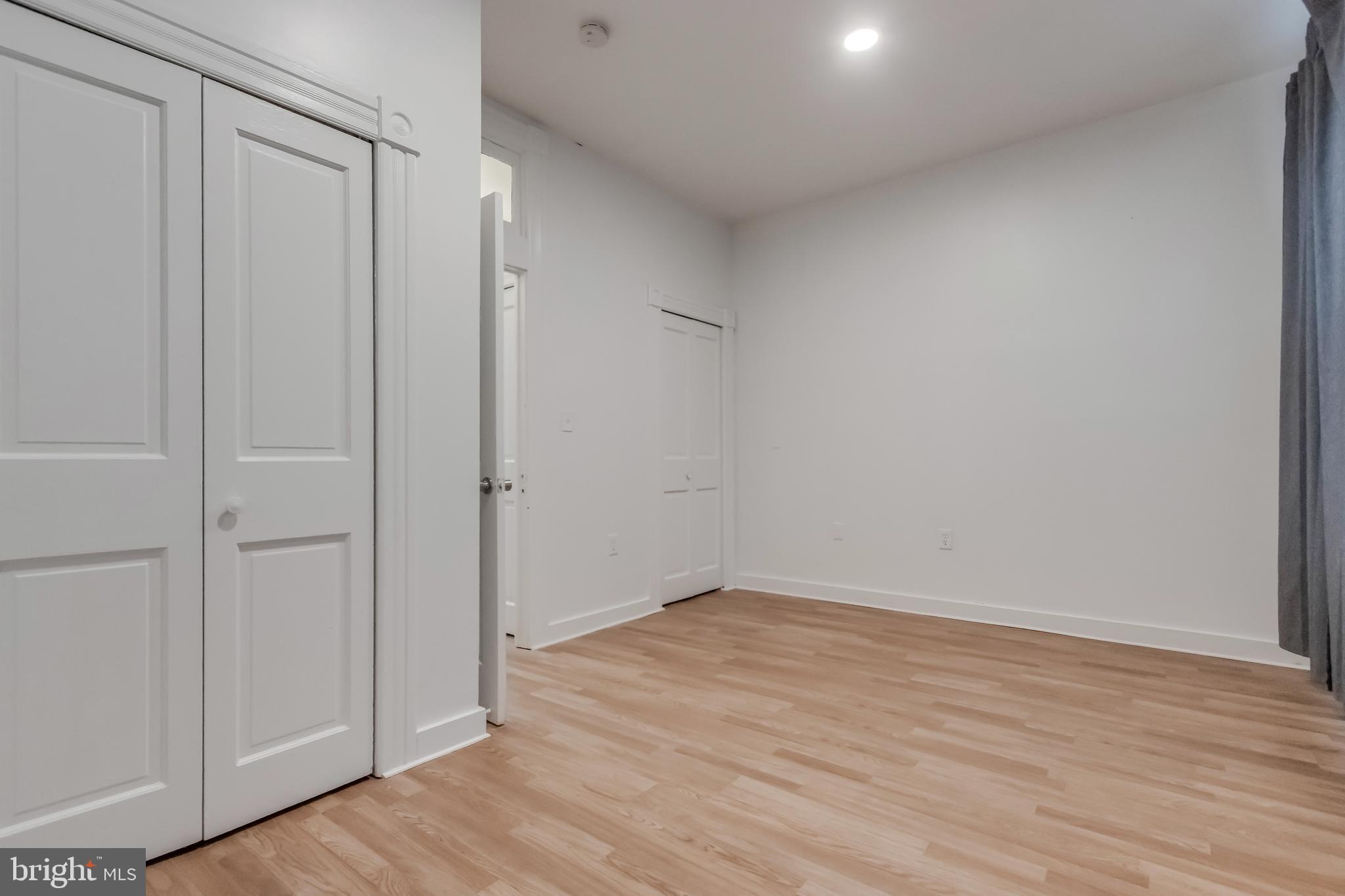 MOUNT VERNON PLACE HISTORIC DISTRICT - Residential Lease