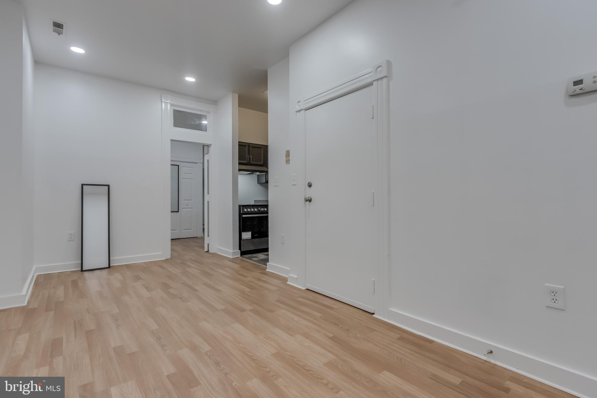 MOUNT VERNON PLACE HISTORIC DISTRICT - Residential Lease