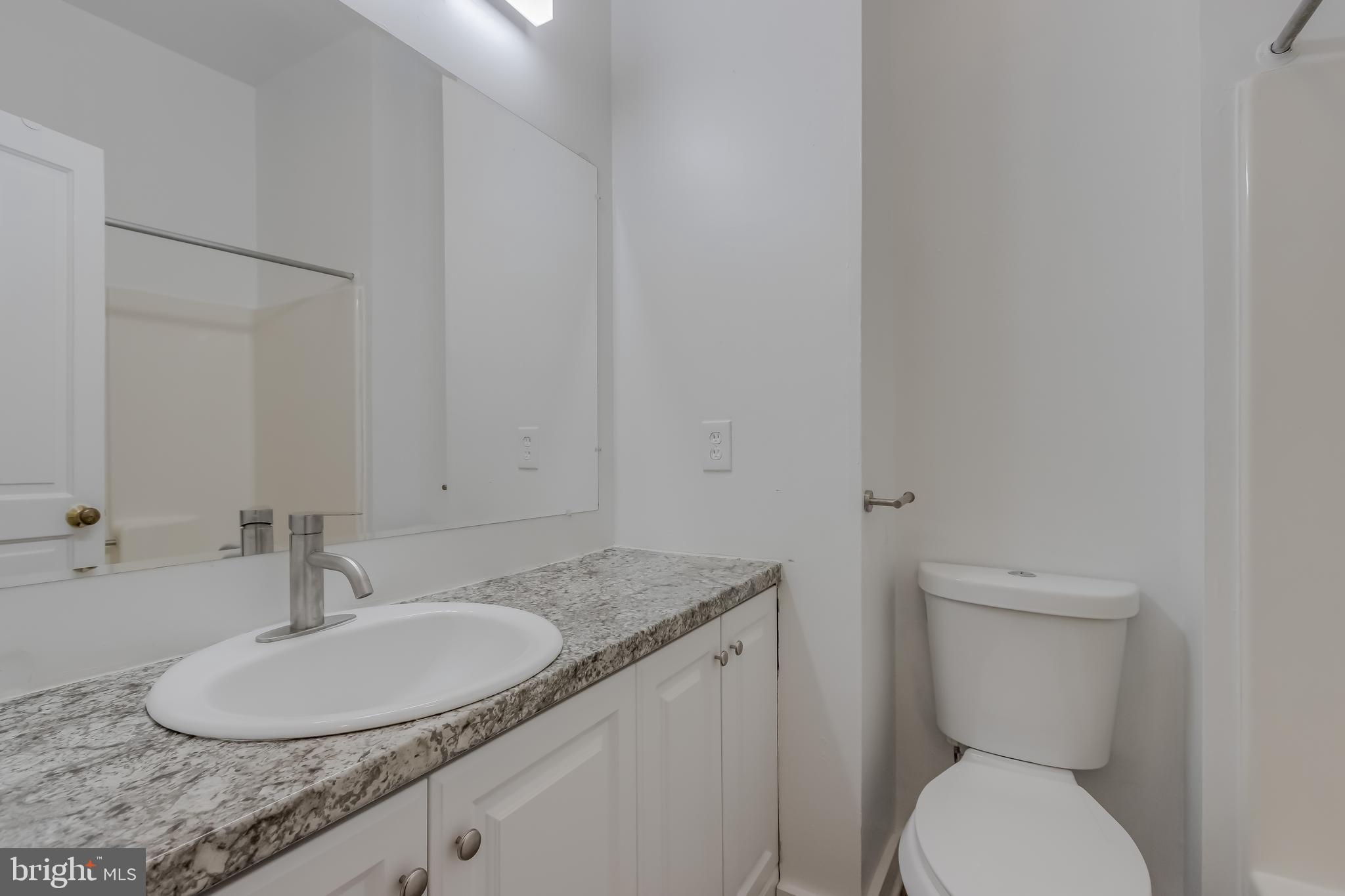 MOUNT VERNON PLACE HISTORIC DISTRICT - Residential Lease