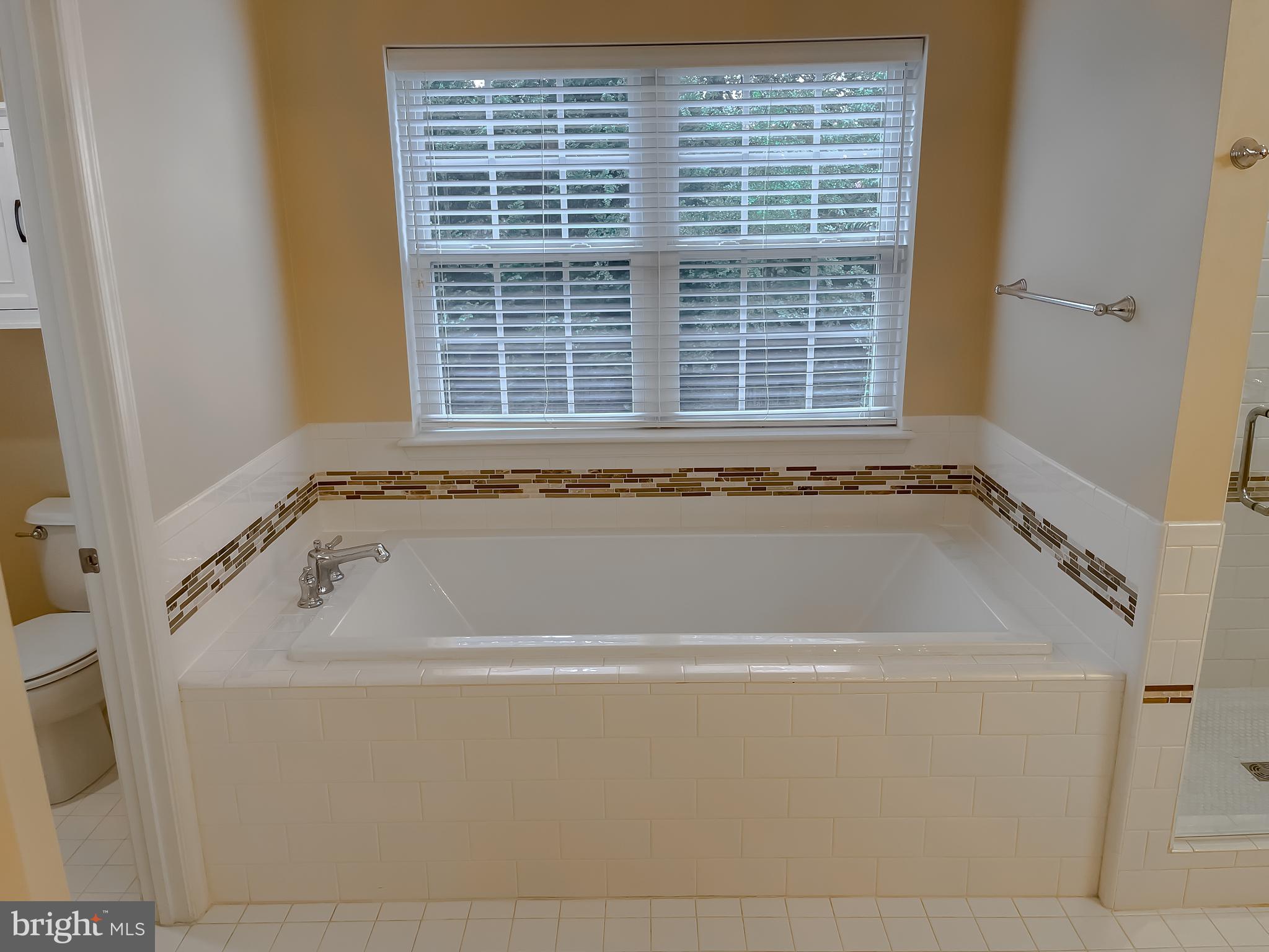 DAHLIA PARK OF WILDEWOOD - Residential