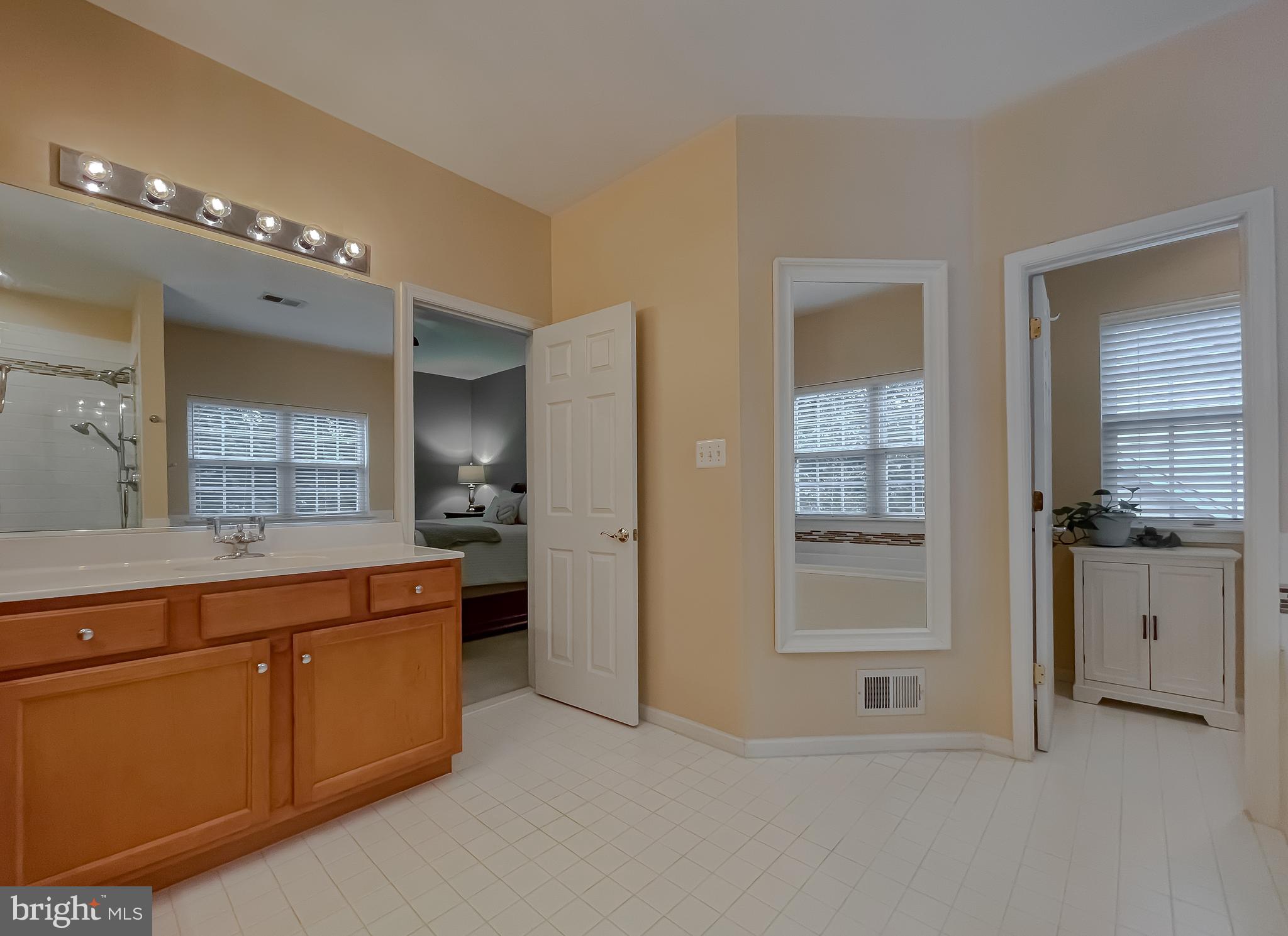 DAHLIA PARK OF WILDEWOOD - Residential