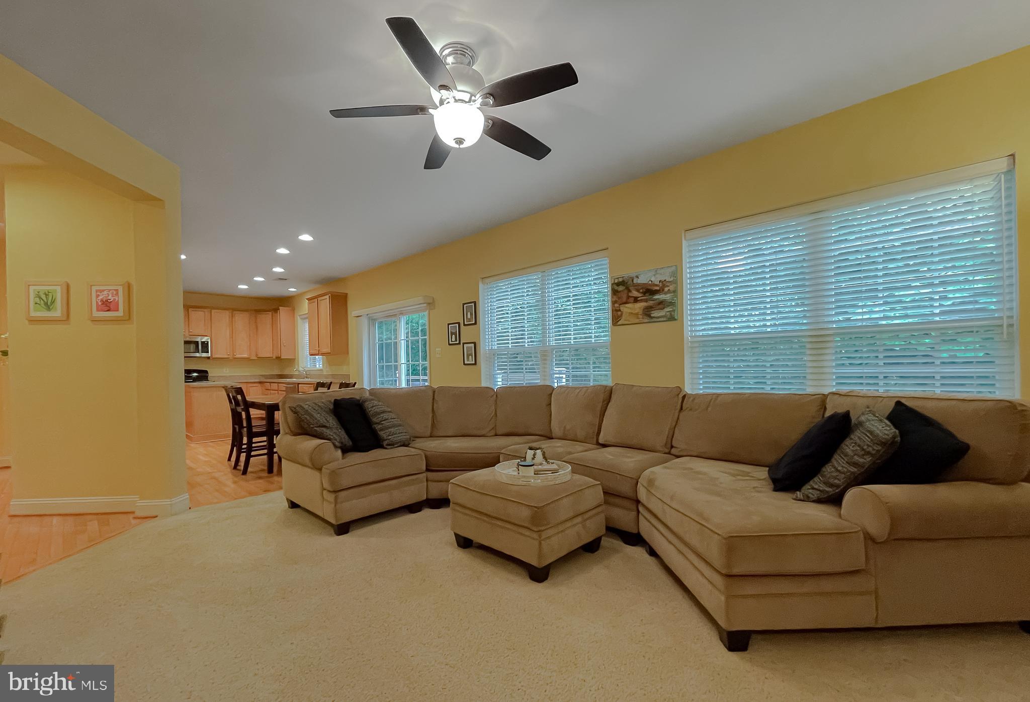 DAHLIA PARK OF WILDEWOOD - Residential