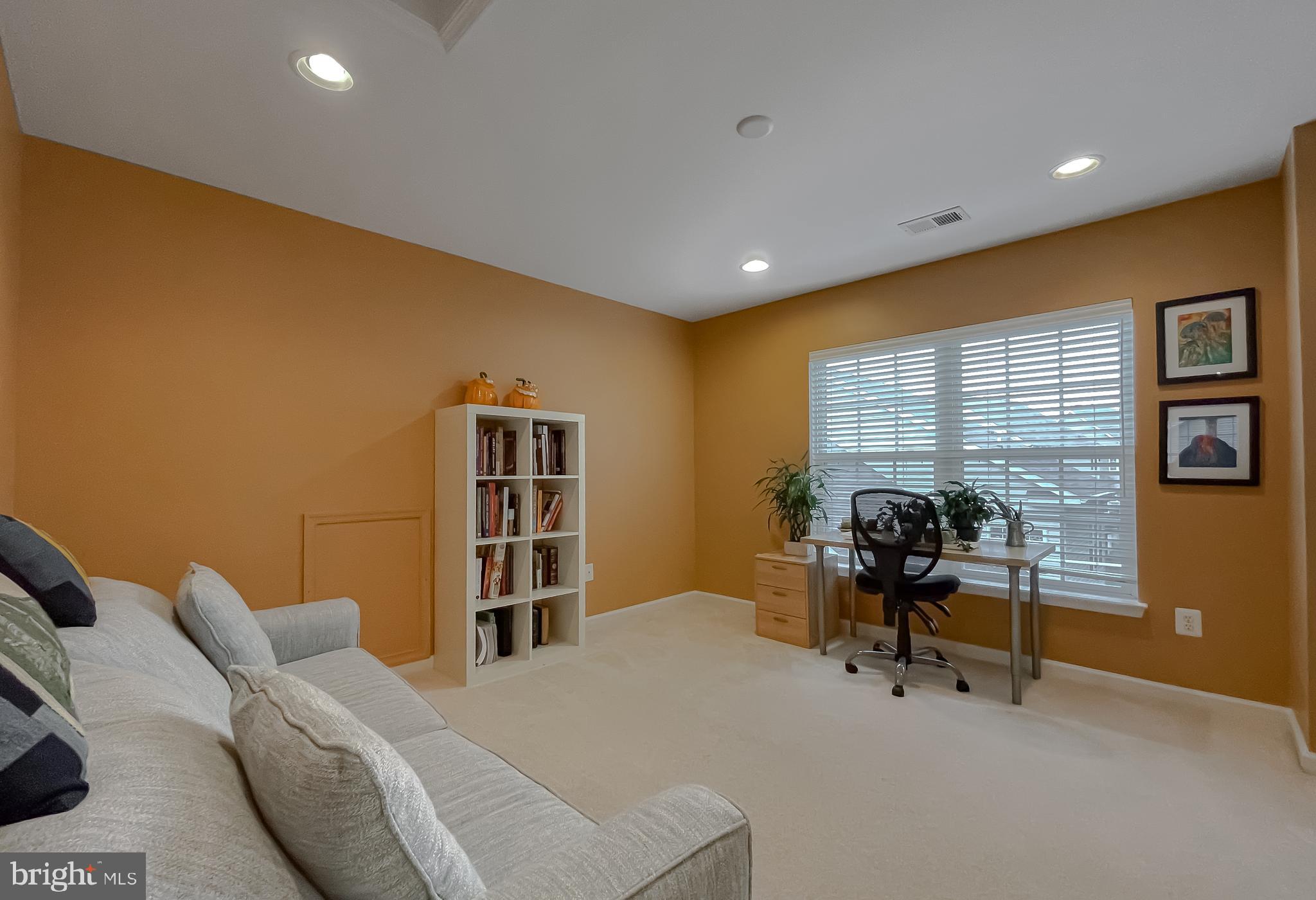 DAHLIA PARK OF WILDEWOOD - Residential