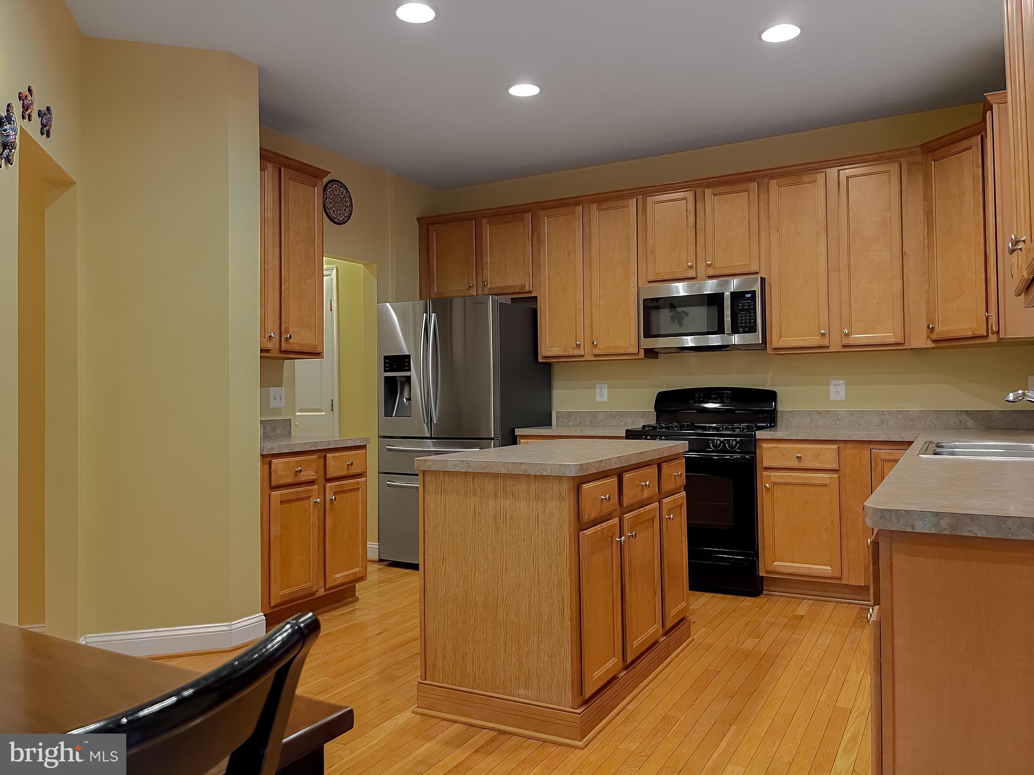 DAHLIA PARK OF WILDEWOOD - Residential