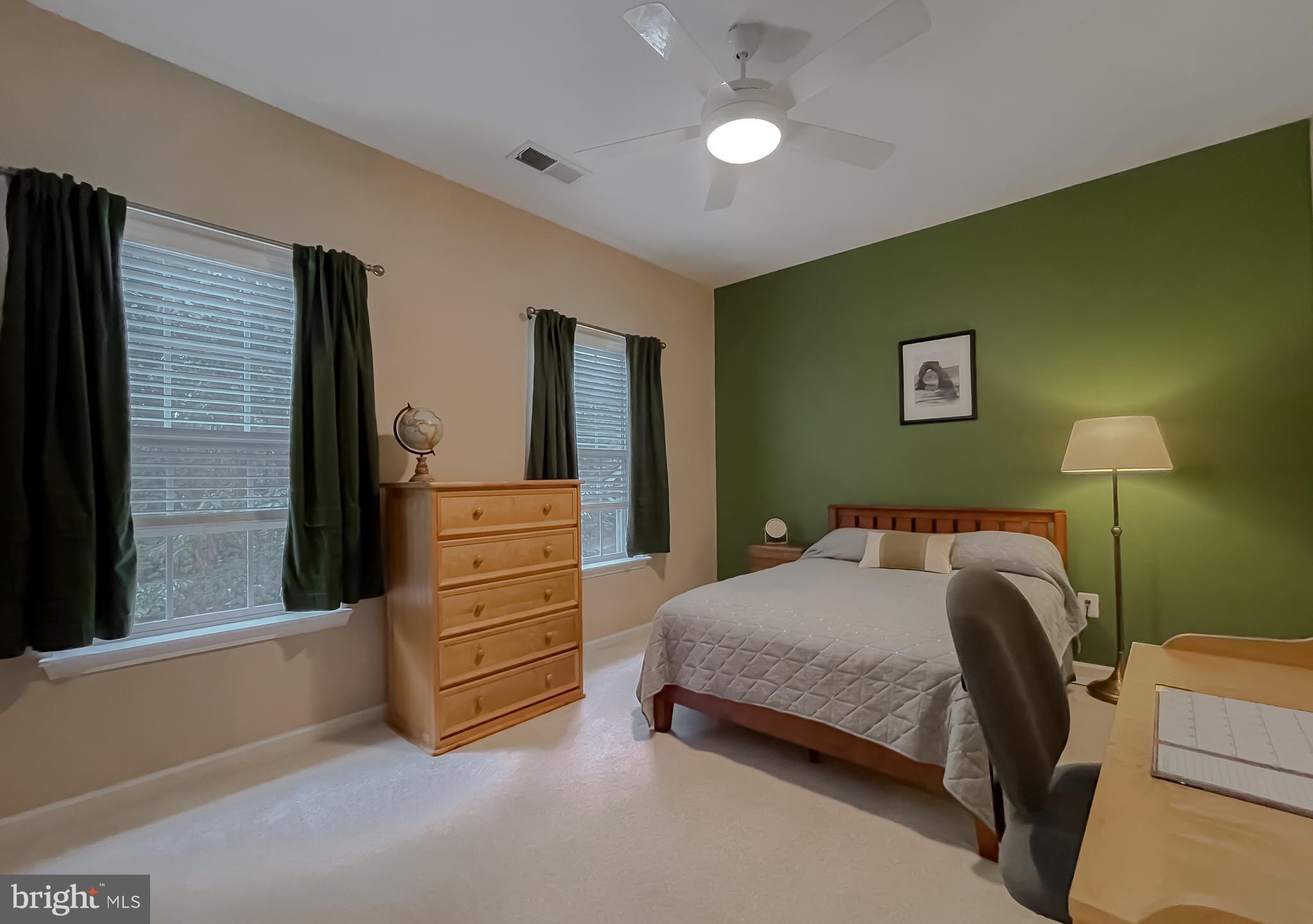 DAHLIA PARK OF WILDEWOOD - Residential