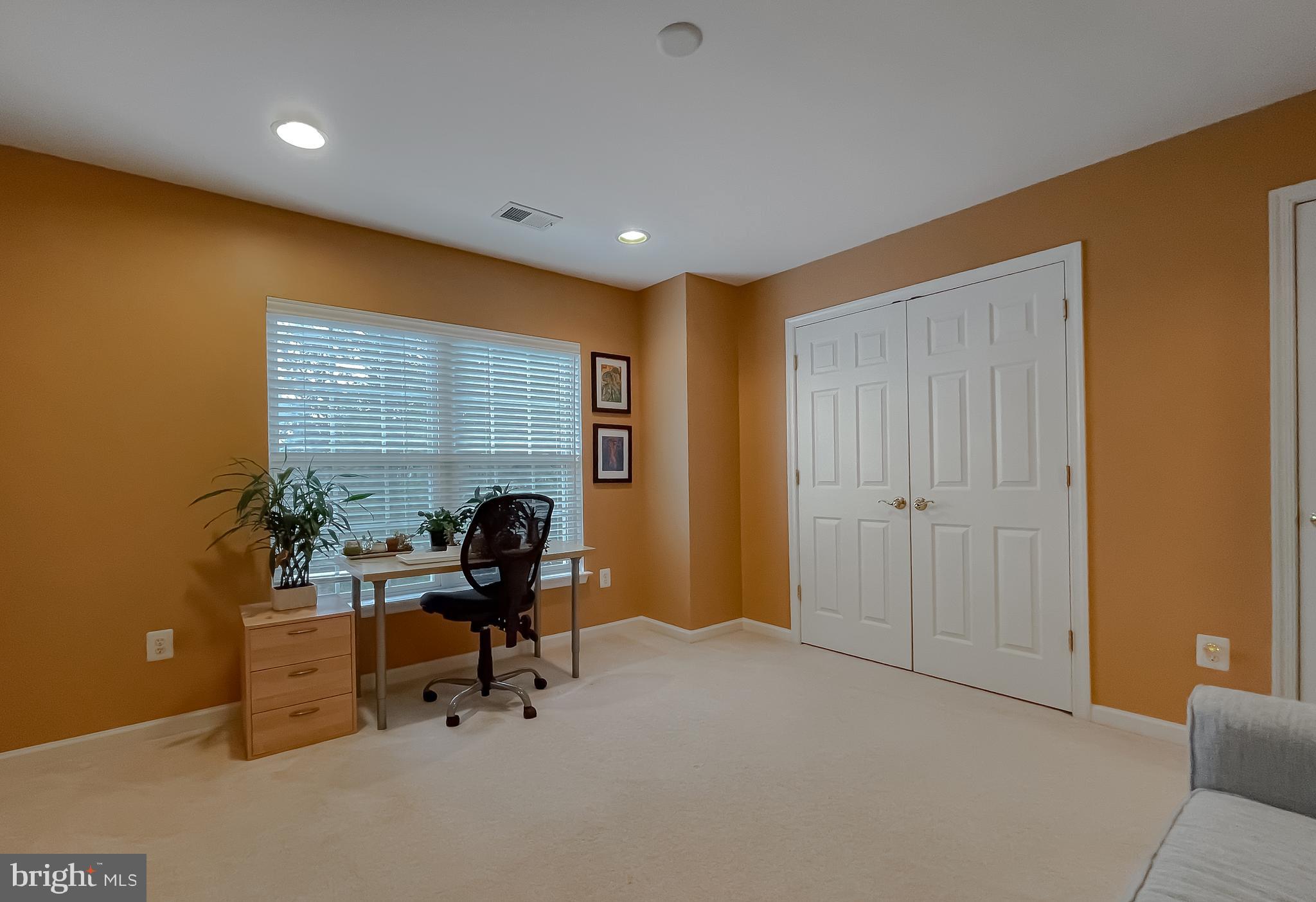 DAHLIA PARK OF WILDEWOOD - Residential