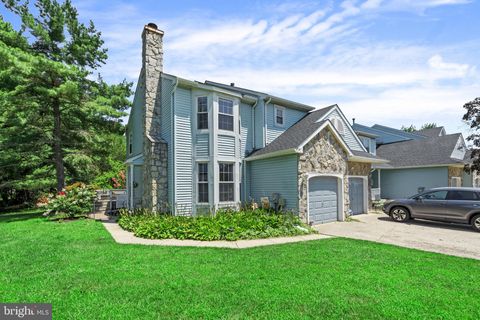 Photo of 1166 Glen Haven Court, WILLIAMSTOWN, NJ 08094 (MLS # NJGL2076098)