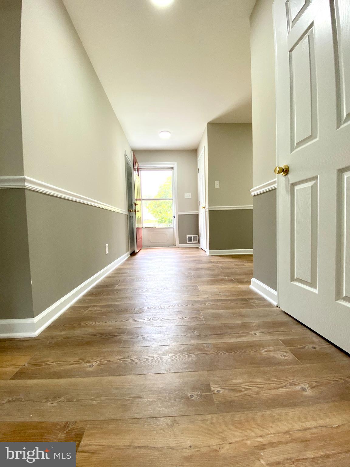 CAPITAL ESTATES - Residential