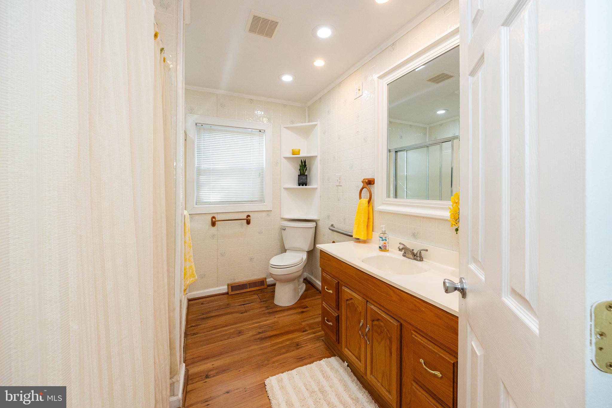 SPRING VALLEY - Residential