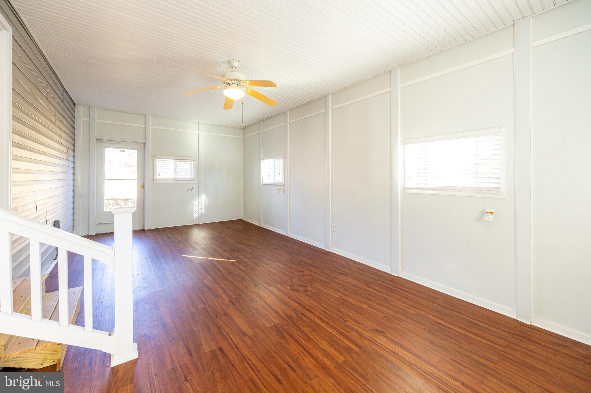 SPRING VALLEY - Residential