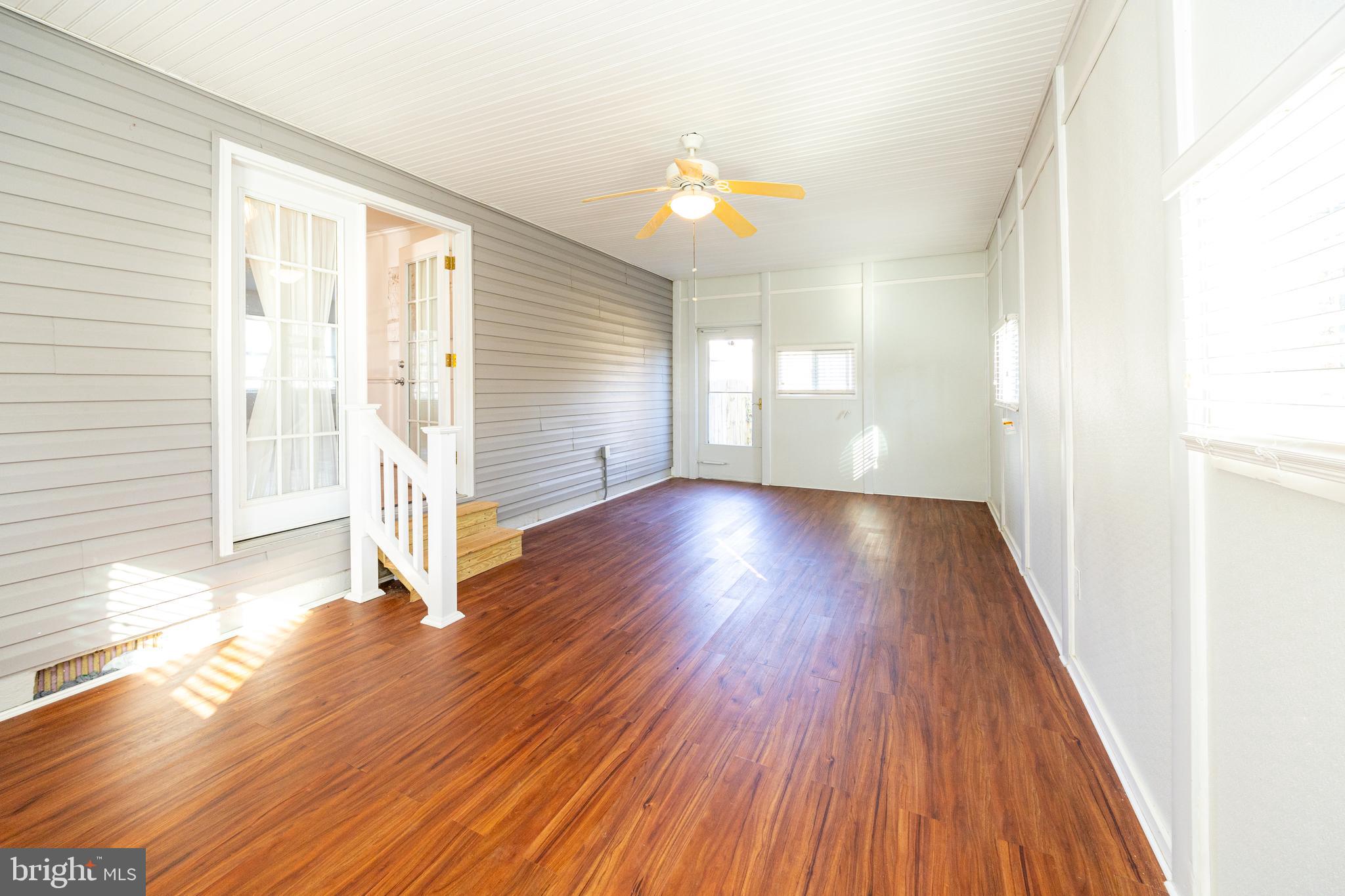 SPRING VALLEY - Residential