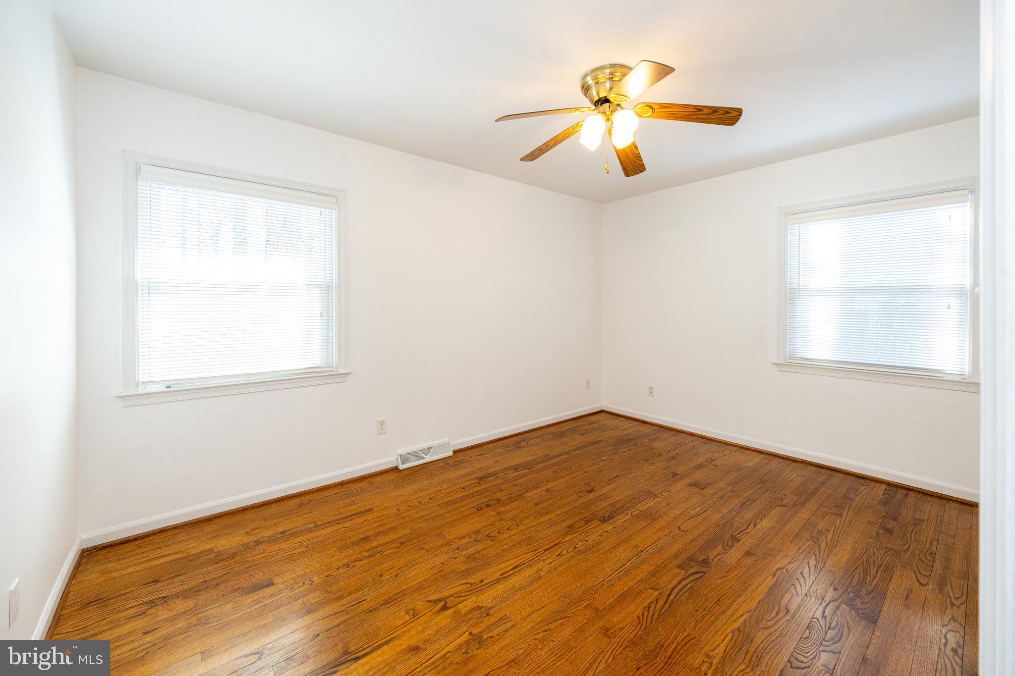 SPRING VALLEY - Residential