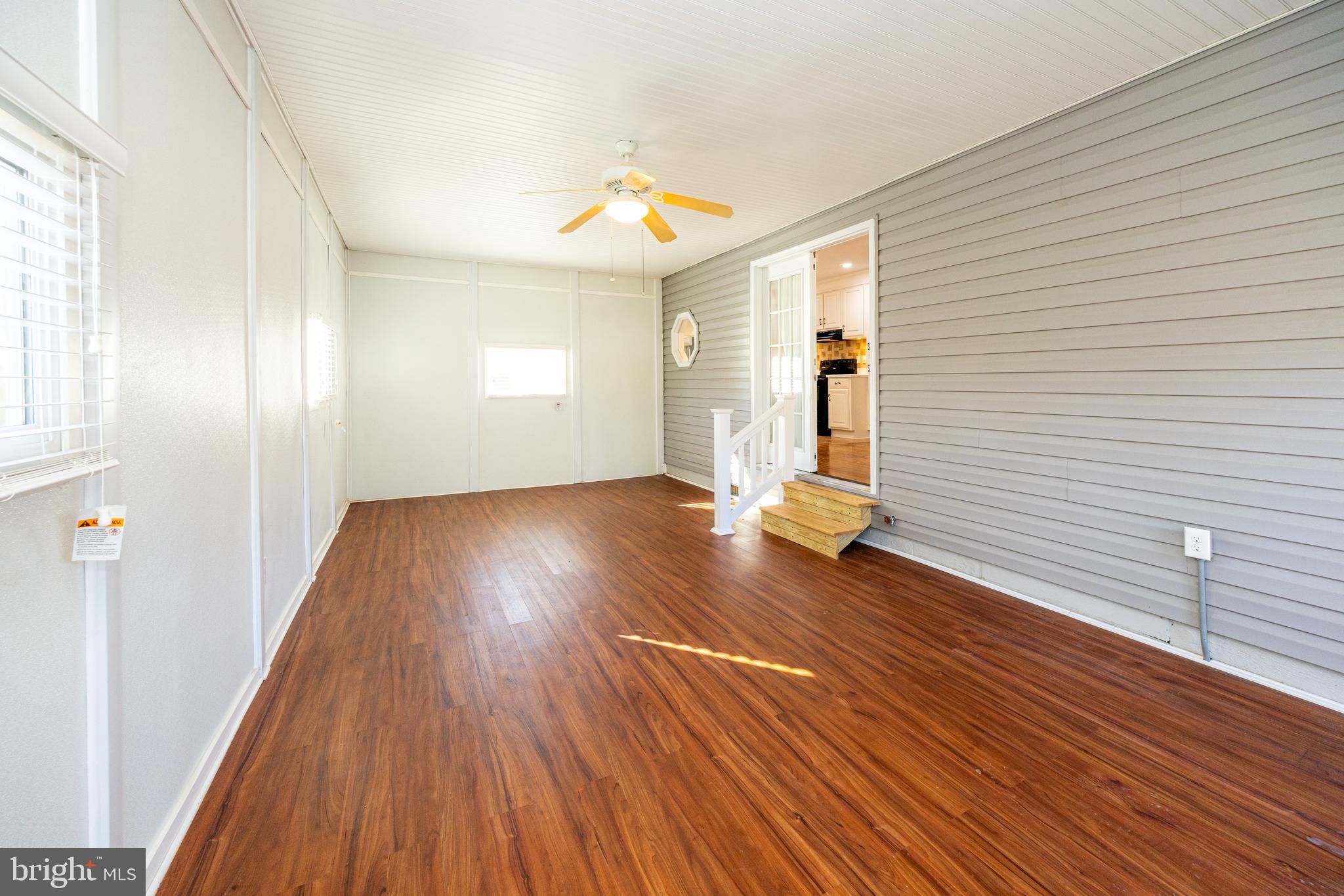 SPRING VALLEY - Residential