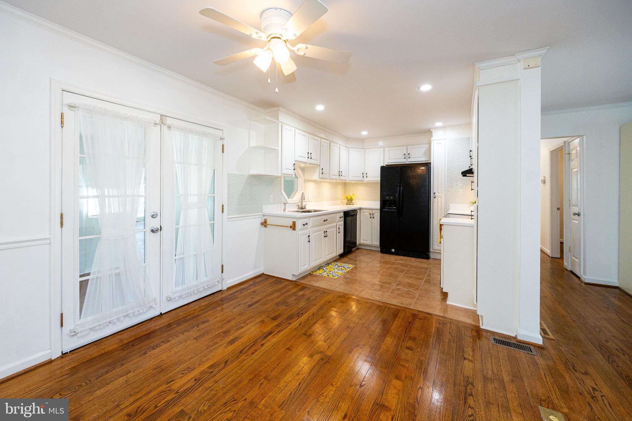 SPRING VALLEY - Residential