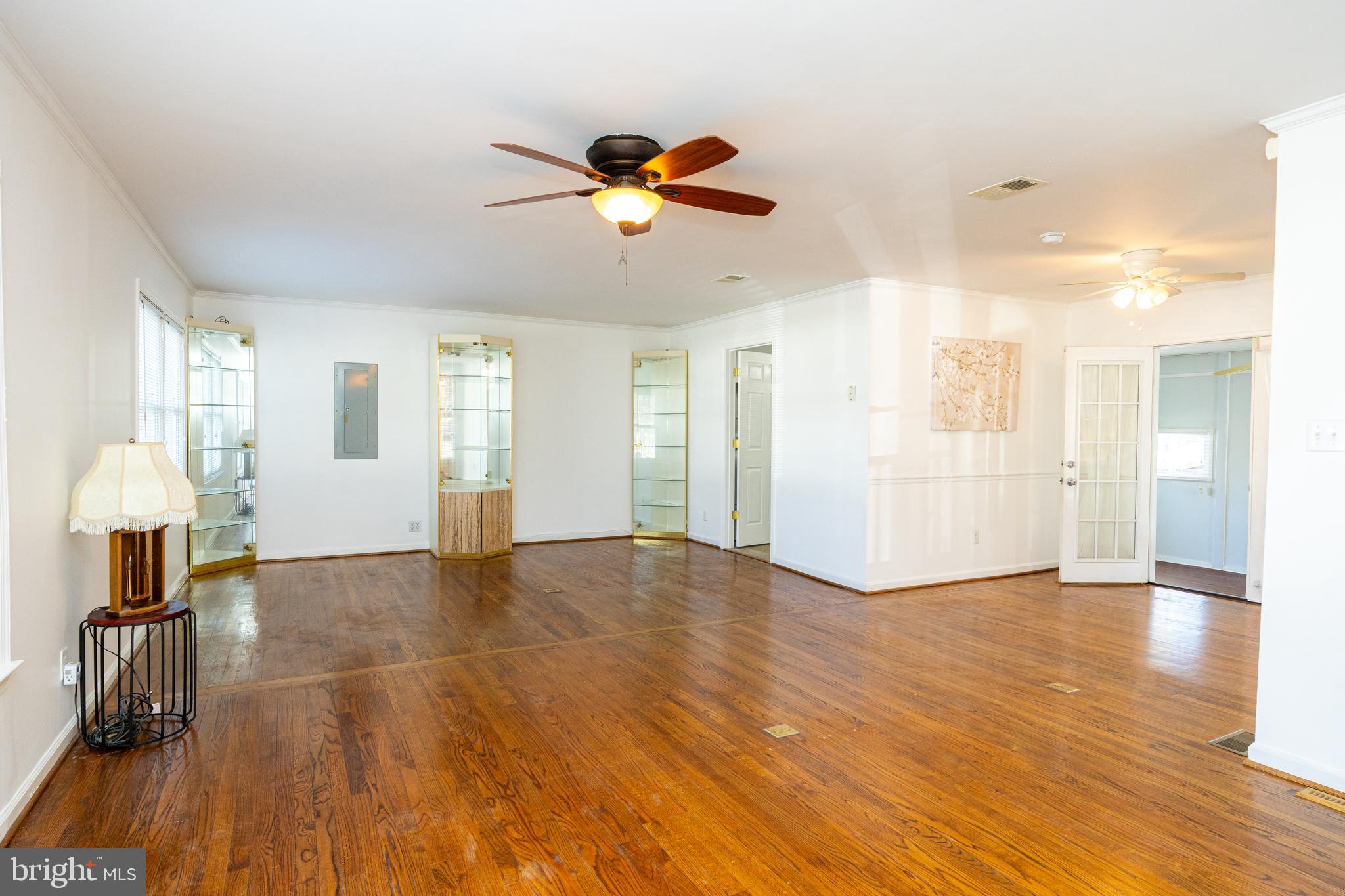 SPRING VALLEY - Residential