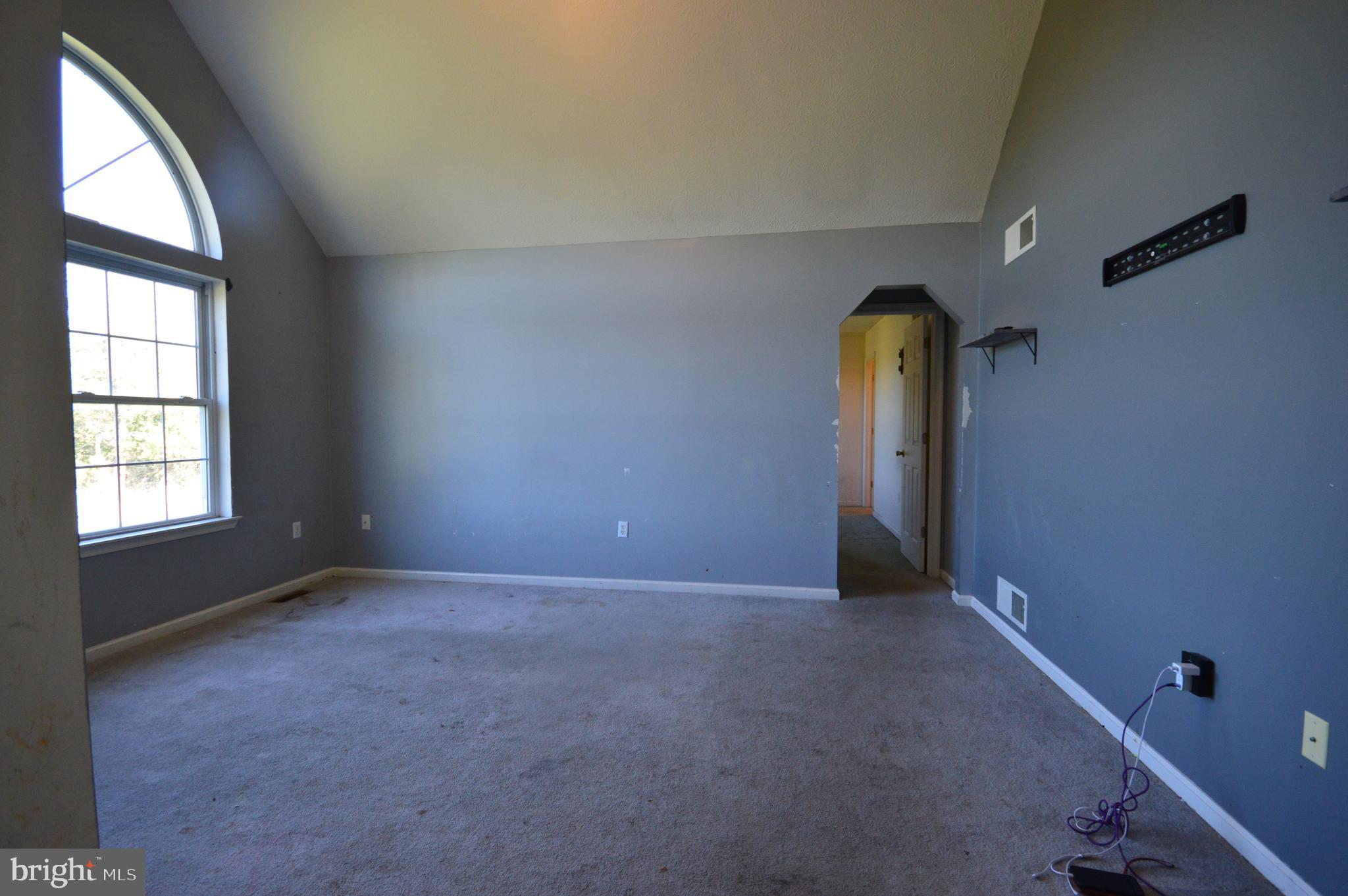 DOUGLAS OAKS - Residential