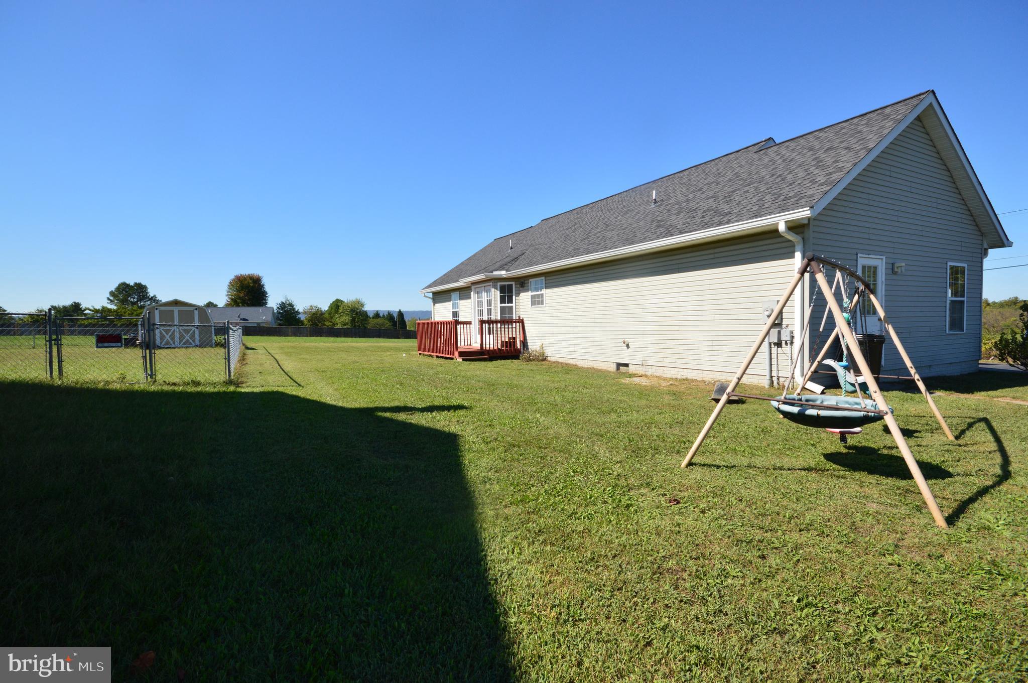 DOUGLAS OAKS - Residential