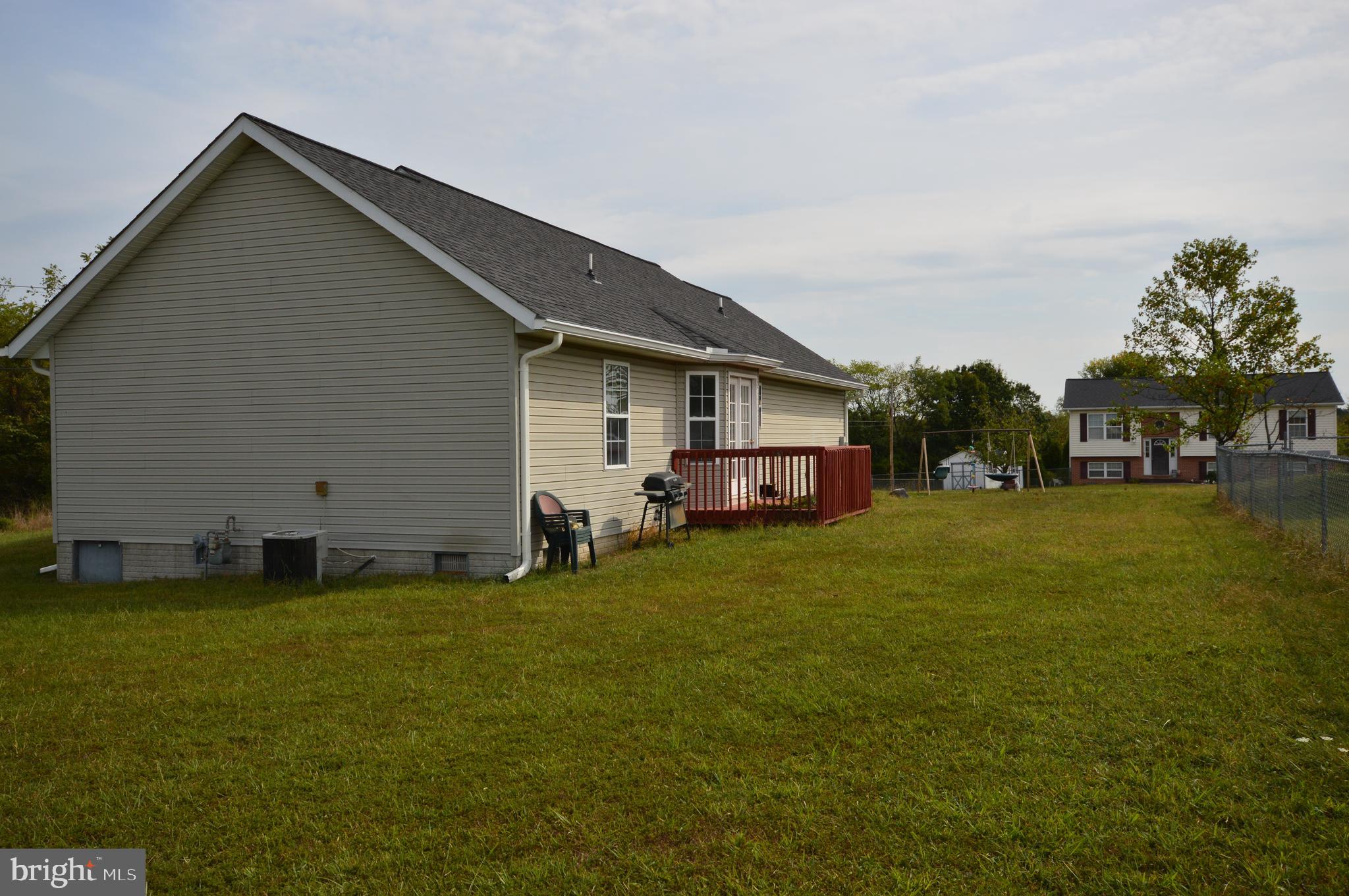 DOUGLAS OAKS - Residential