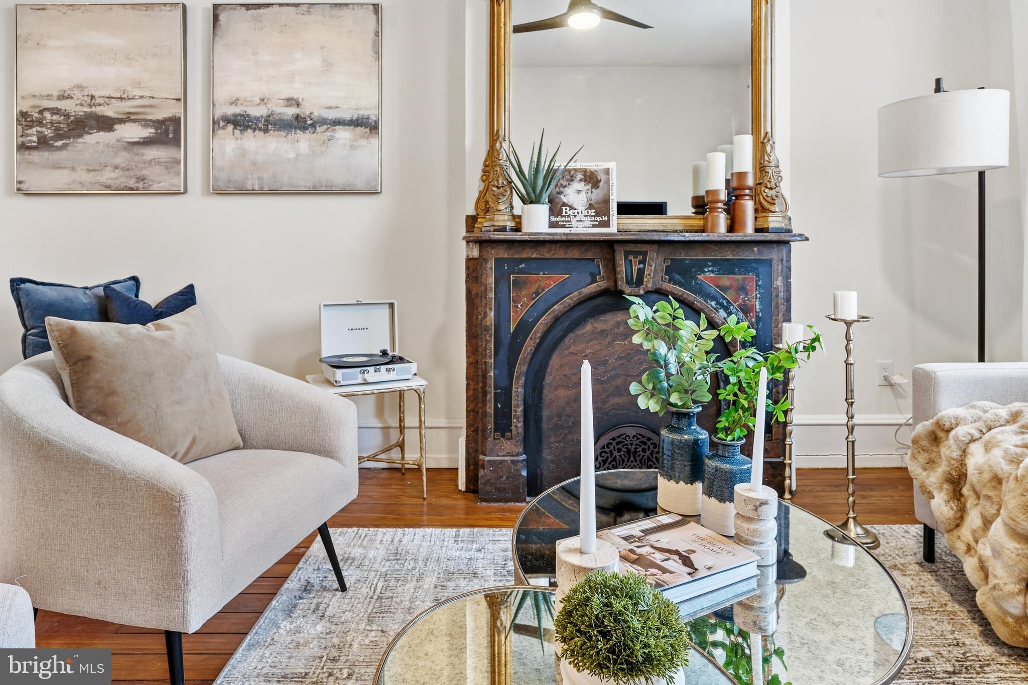 3036 W STILES STREET