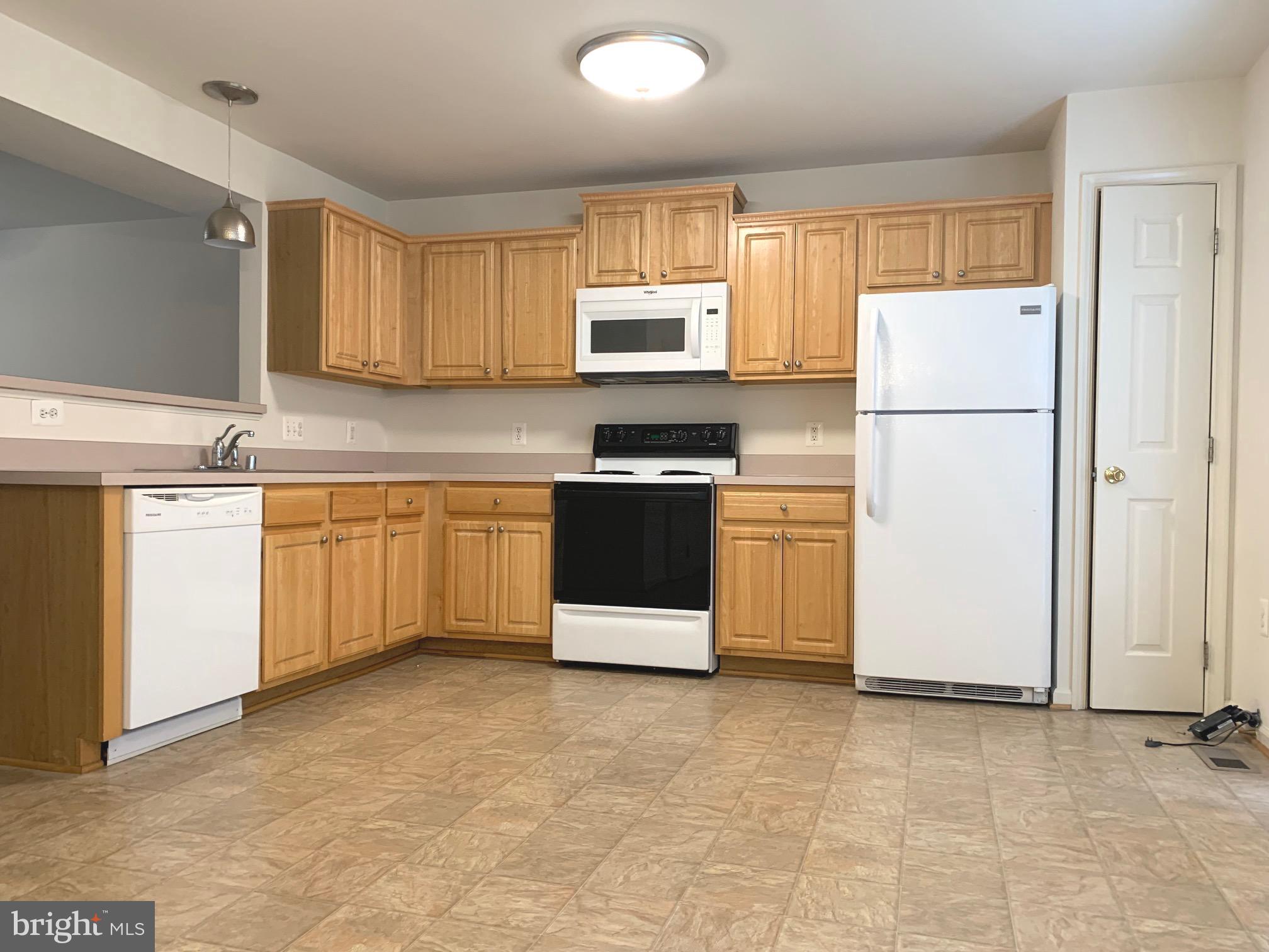 LIBERTY PLACE - Residential Lease