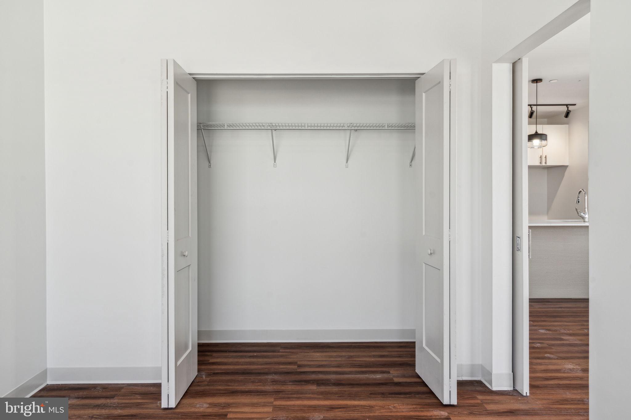 UNIVERSITY CITY - Residential Lease