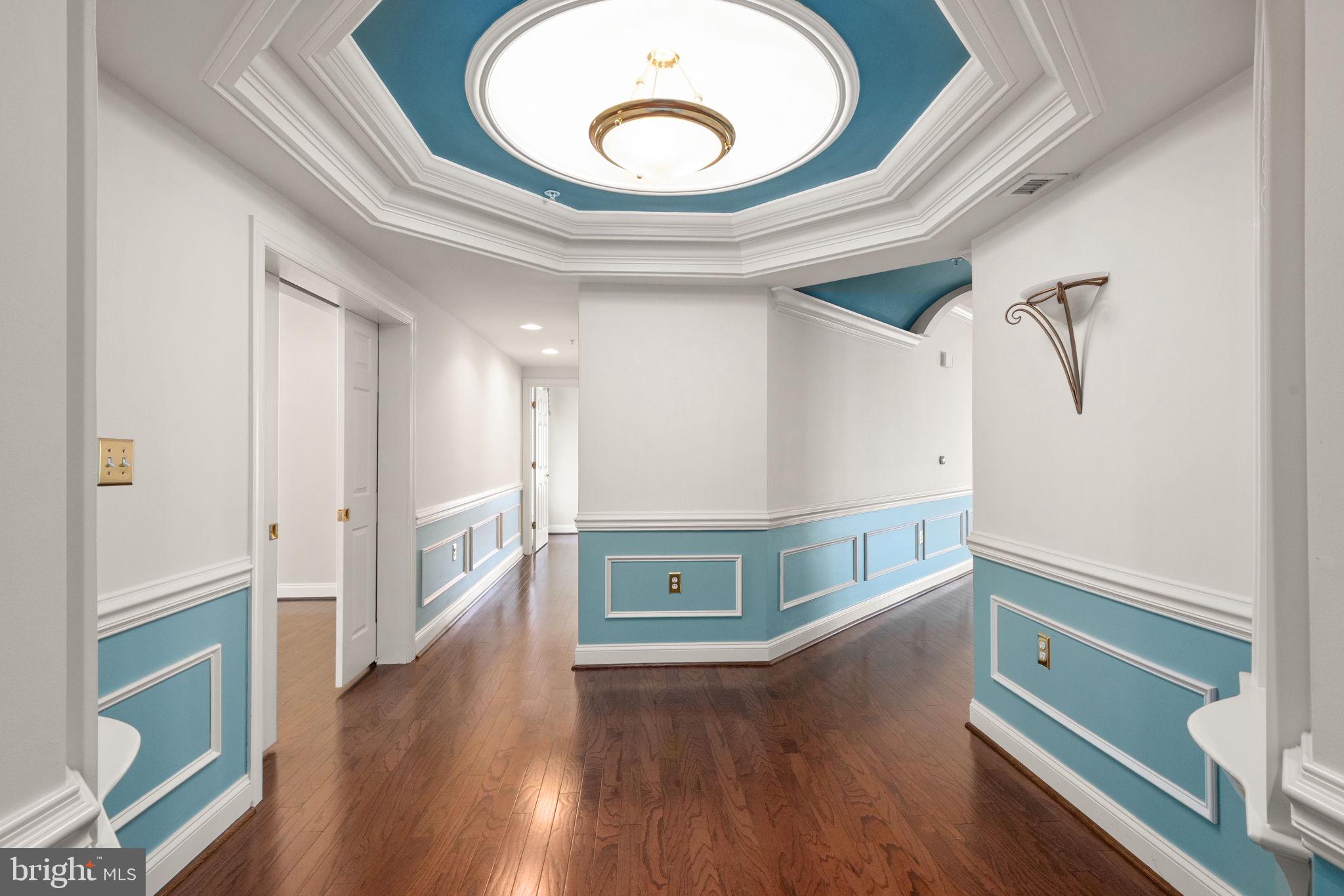 WATERS EDGE - Residential