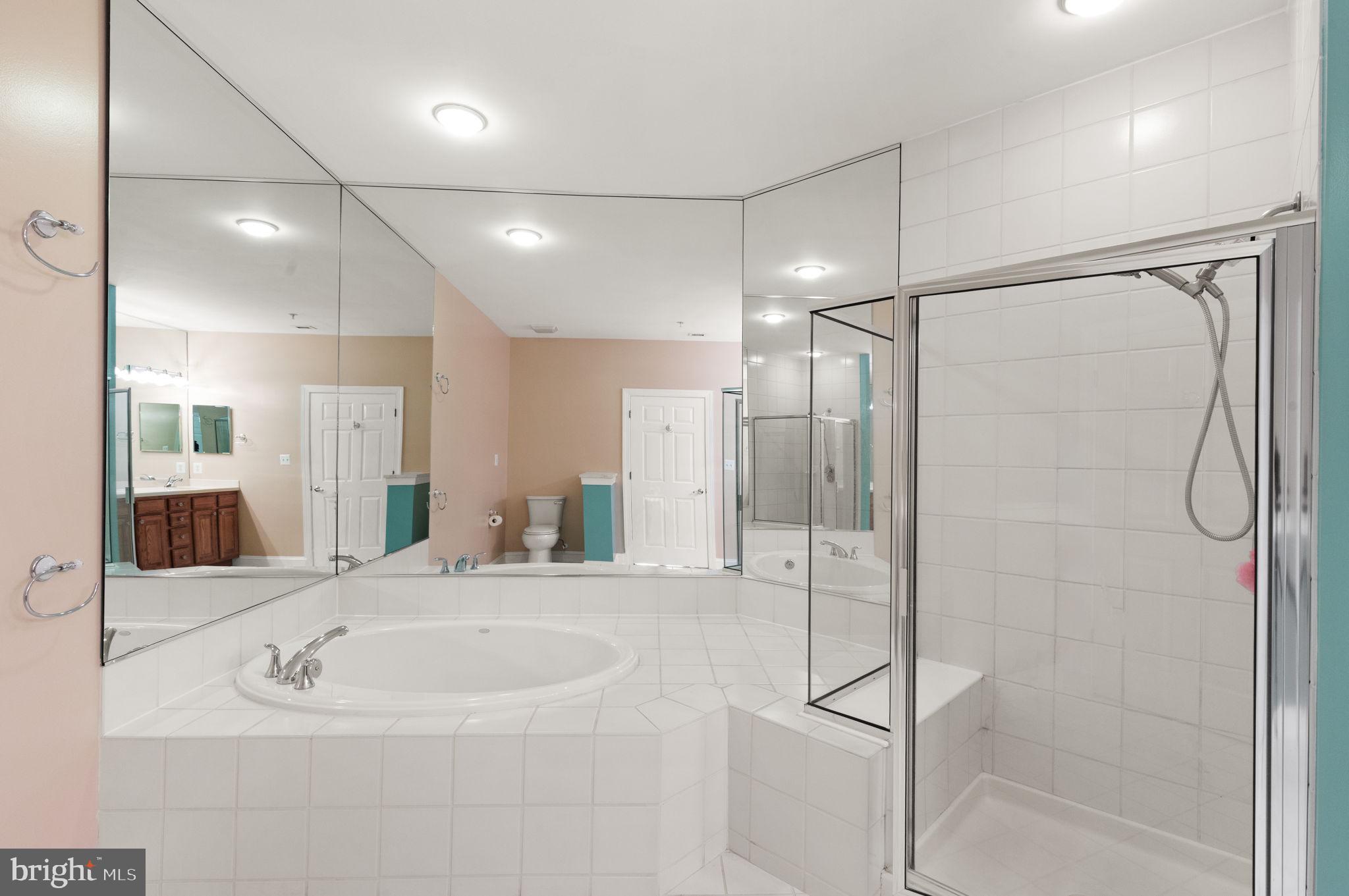 WATERS EDGE - Residential