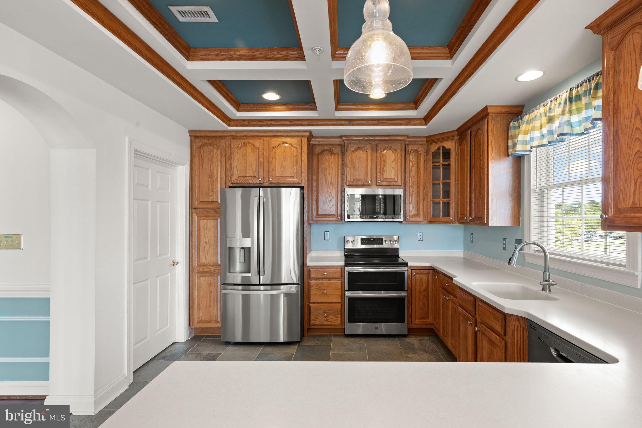 WATERS EDGE - Residential