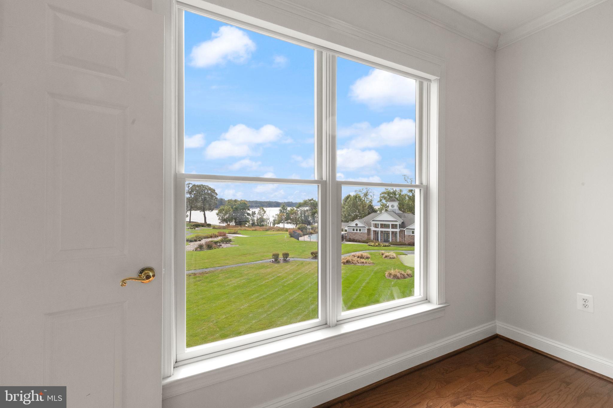 WATERS EDGE - Residential