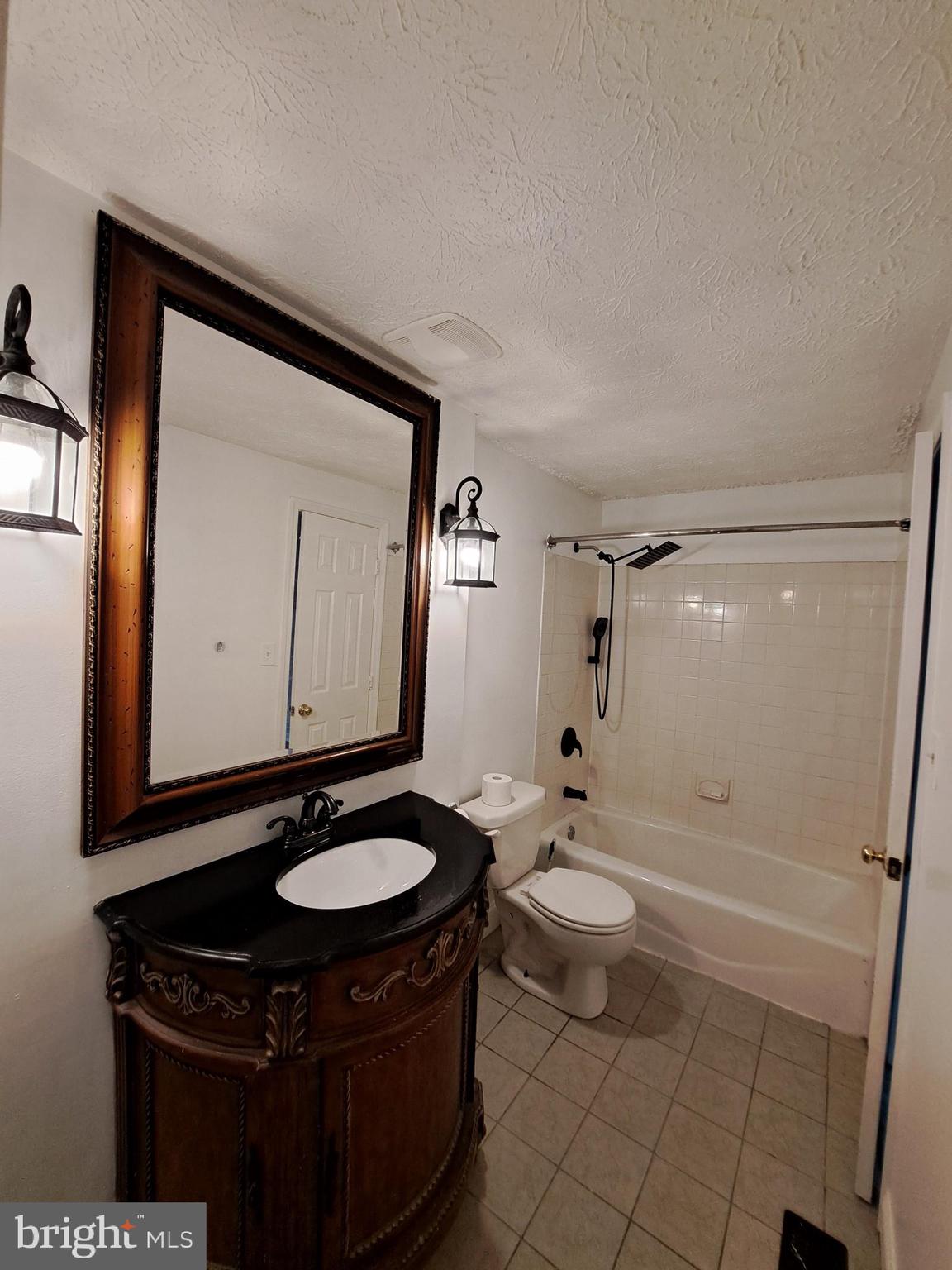 GREENBRIER HILLS - Residential