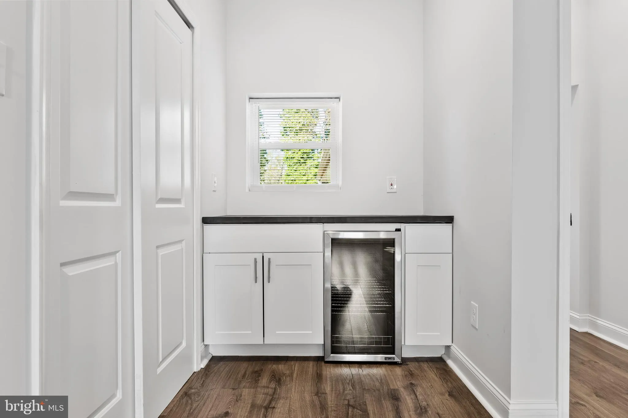 Medford, New Jersey 08055, United States, 3 Bedrooms Bedrooms, ,3 BathroomsBathrooms,Residential,Pending,33392