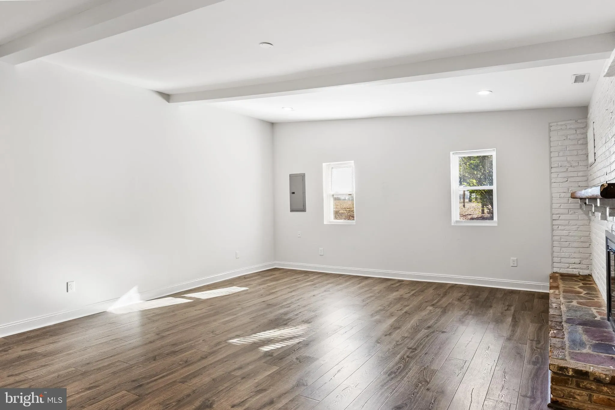 Medford, New Jersey 08055, United States, 3 Bedrooms Bedrooms, ,3 BathroomsBathrooms,Residential,Pending,33392