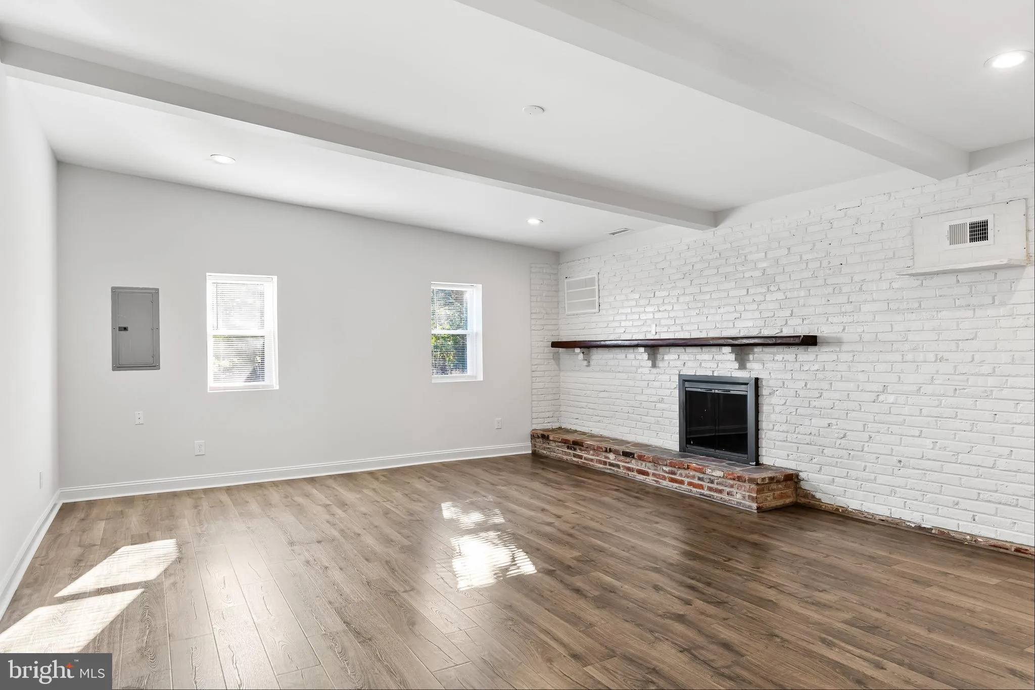 Medford, New Jersey 08055, United States, 3 Bedrooms Bedrooms, ,3 BathroomsBathrooms,Residential,Pending,33392