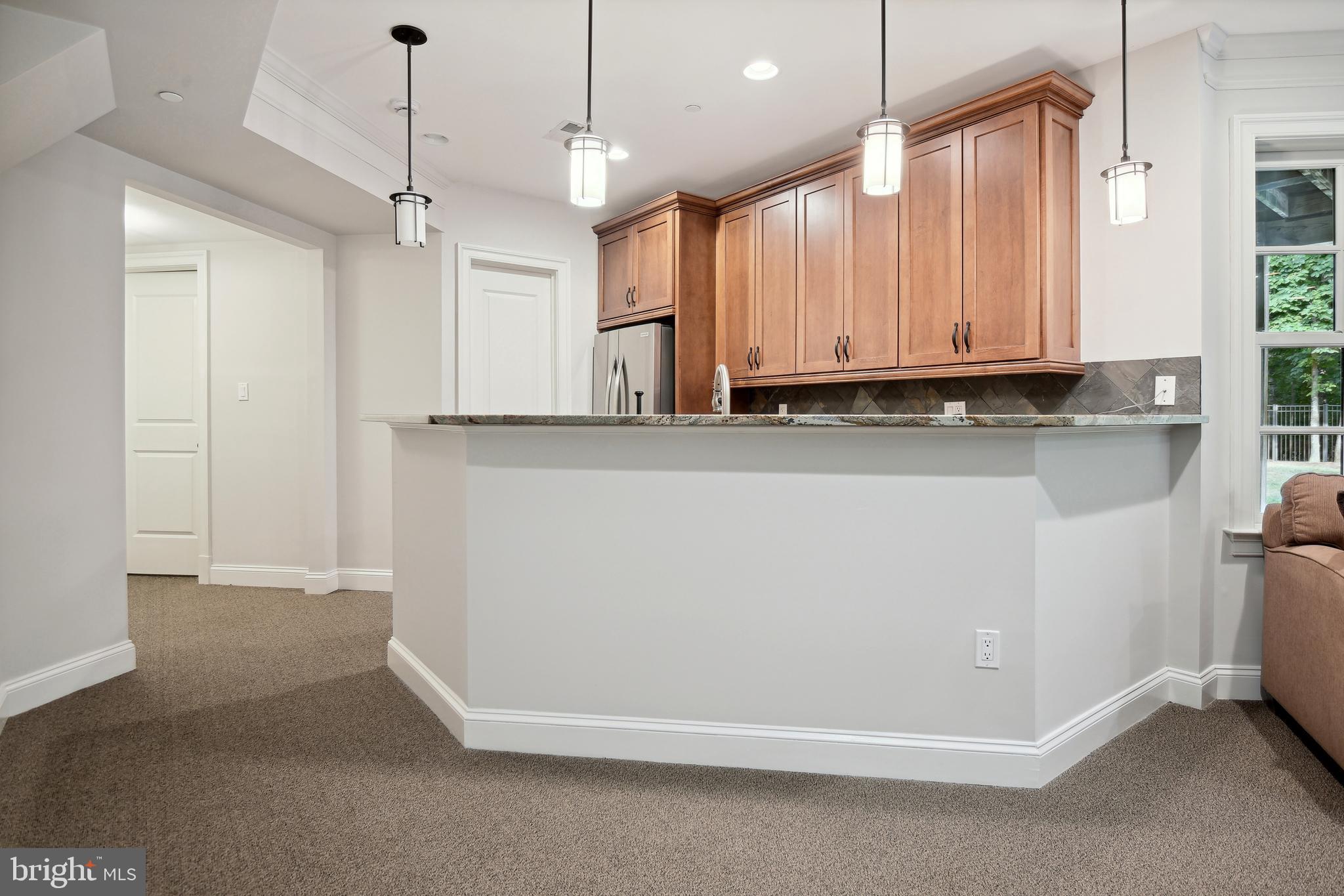 KENTSDALE ESTATES - Residential