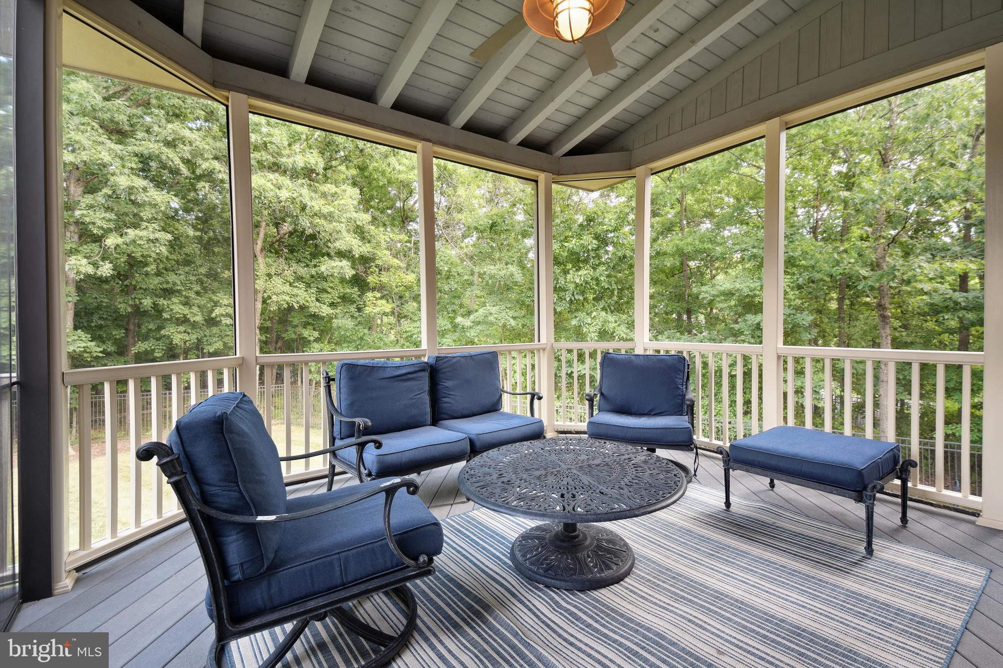 KENTSDALE ESTATES - Residential