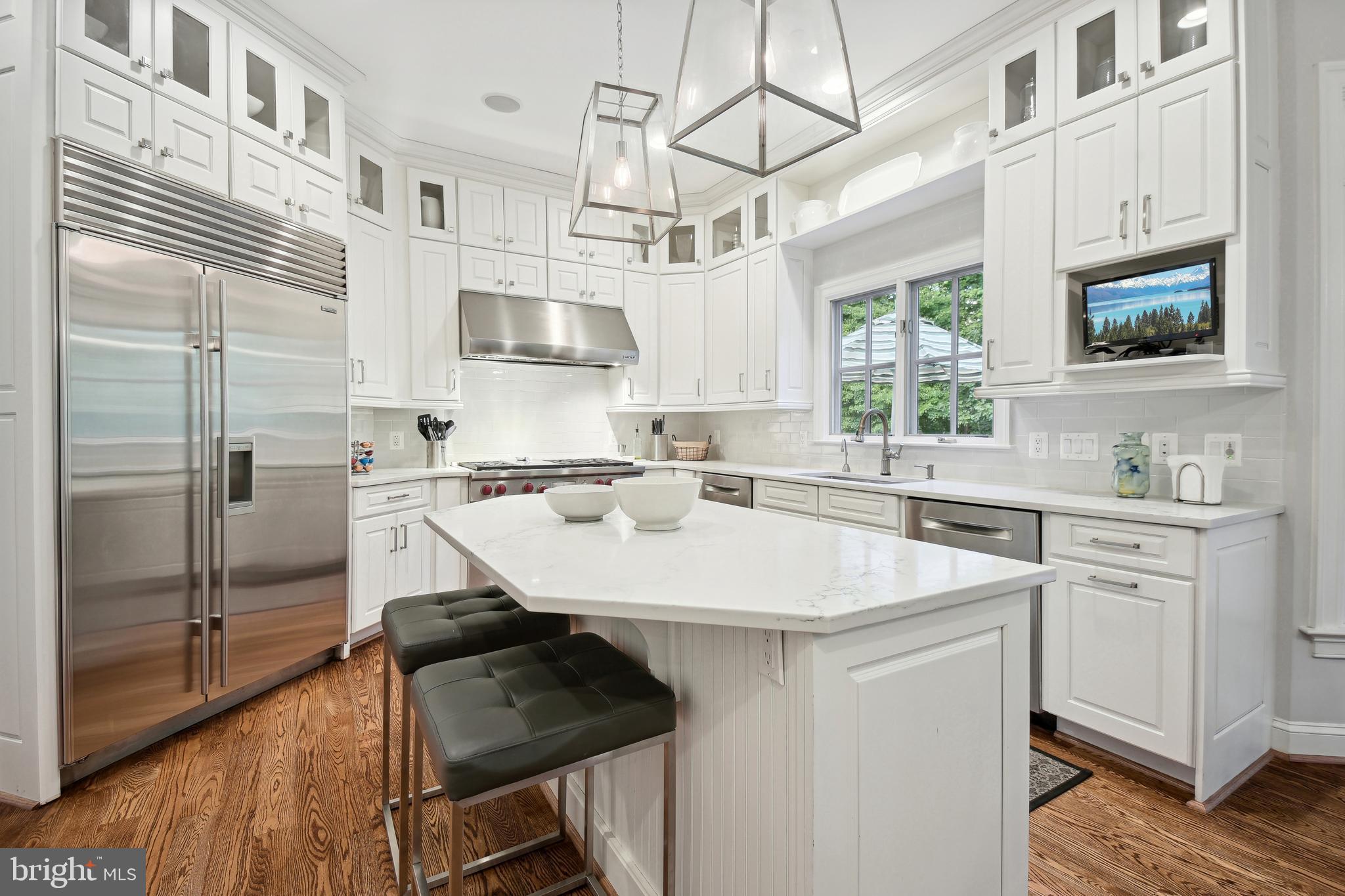 KENTSDALE ESTATES - Residential