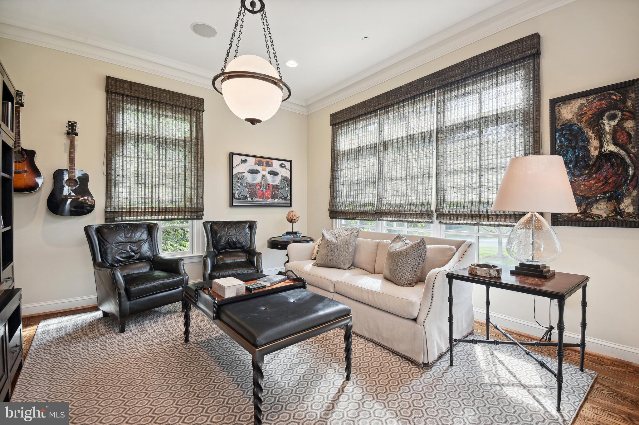 KENTSDALE ESTATES - Residential